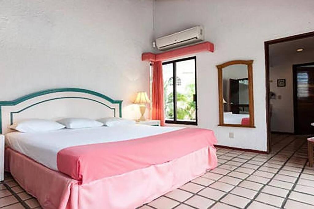 Cancún Villa Mexicana con acceso a la Playa