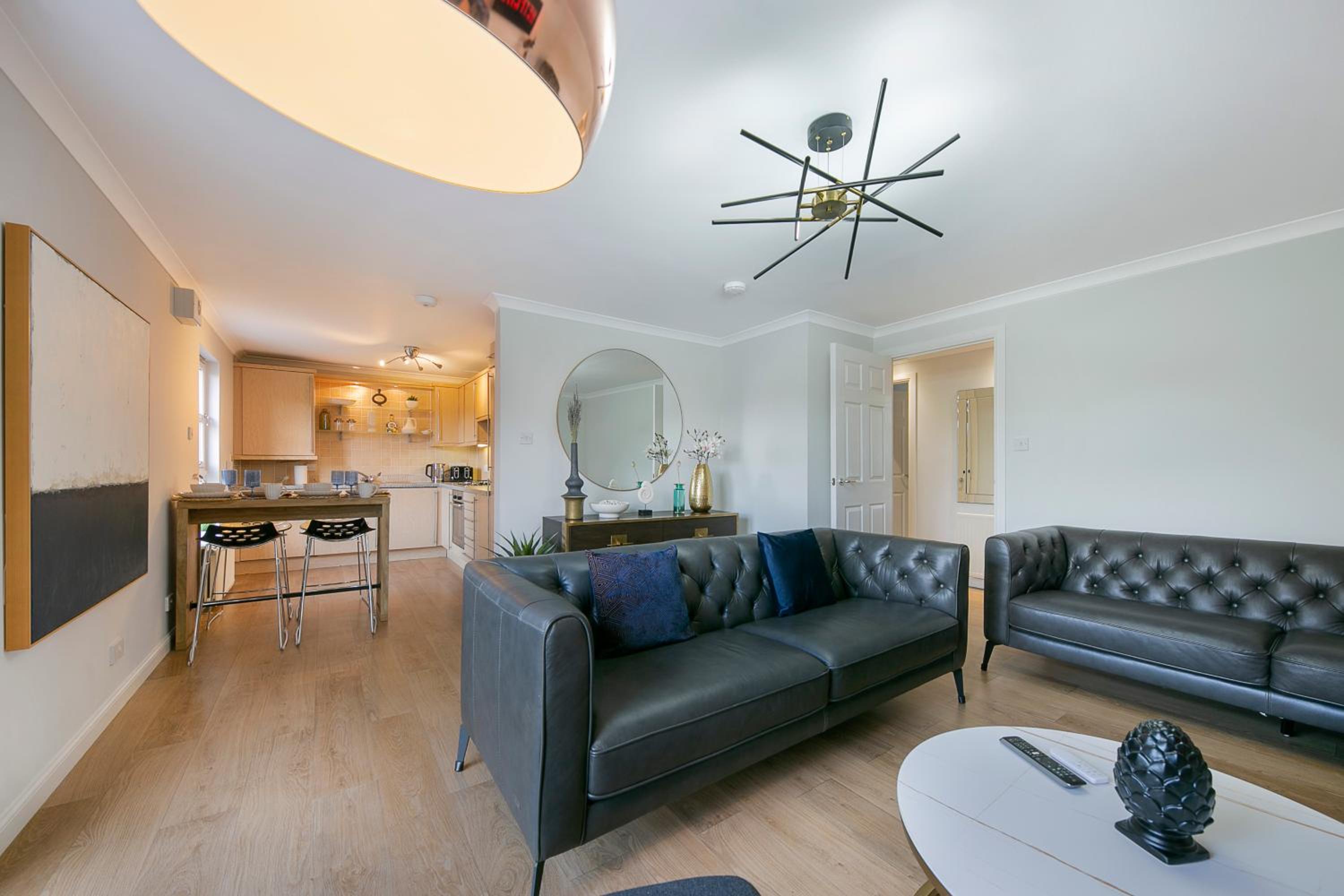 Dee Street Suite - Grampian Lettings Ltd view 2