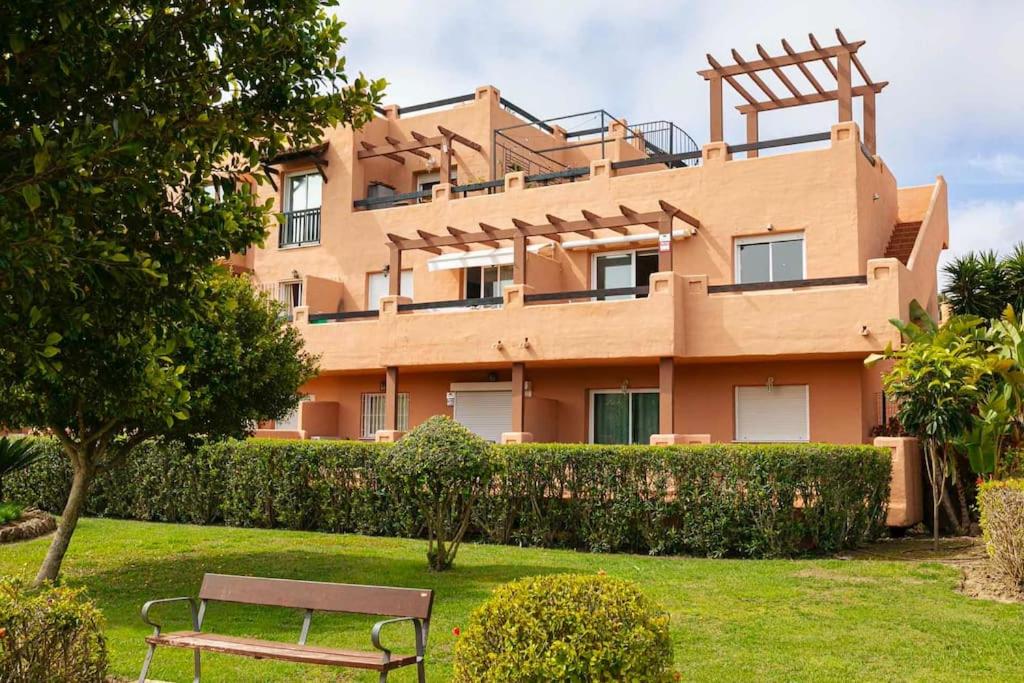 Casares Del Sol