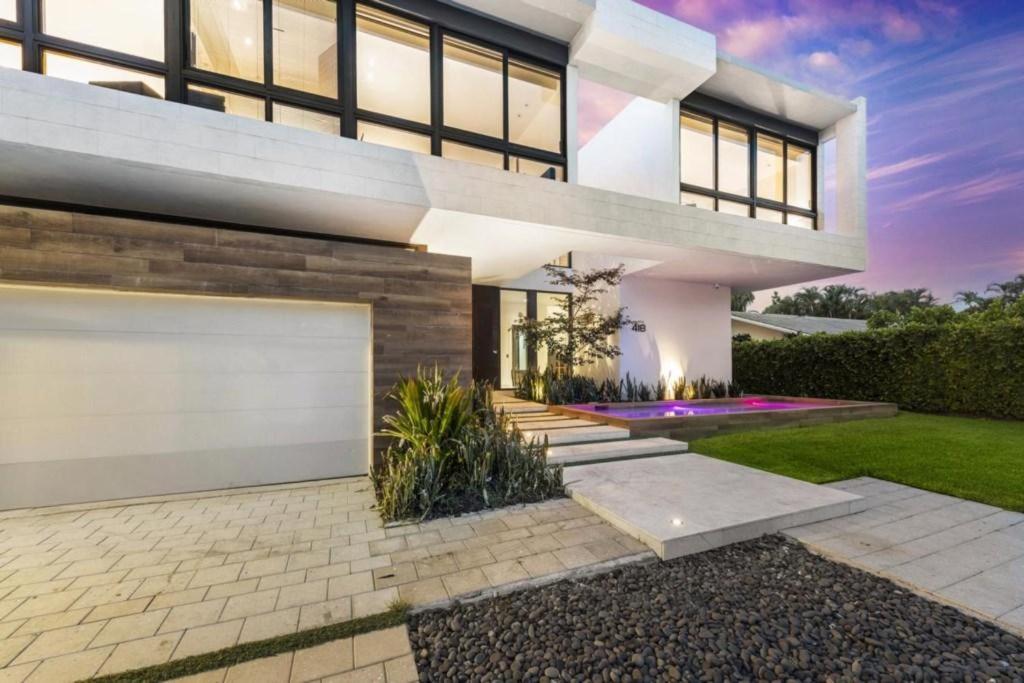 Exquisite Modern Marvel