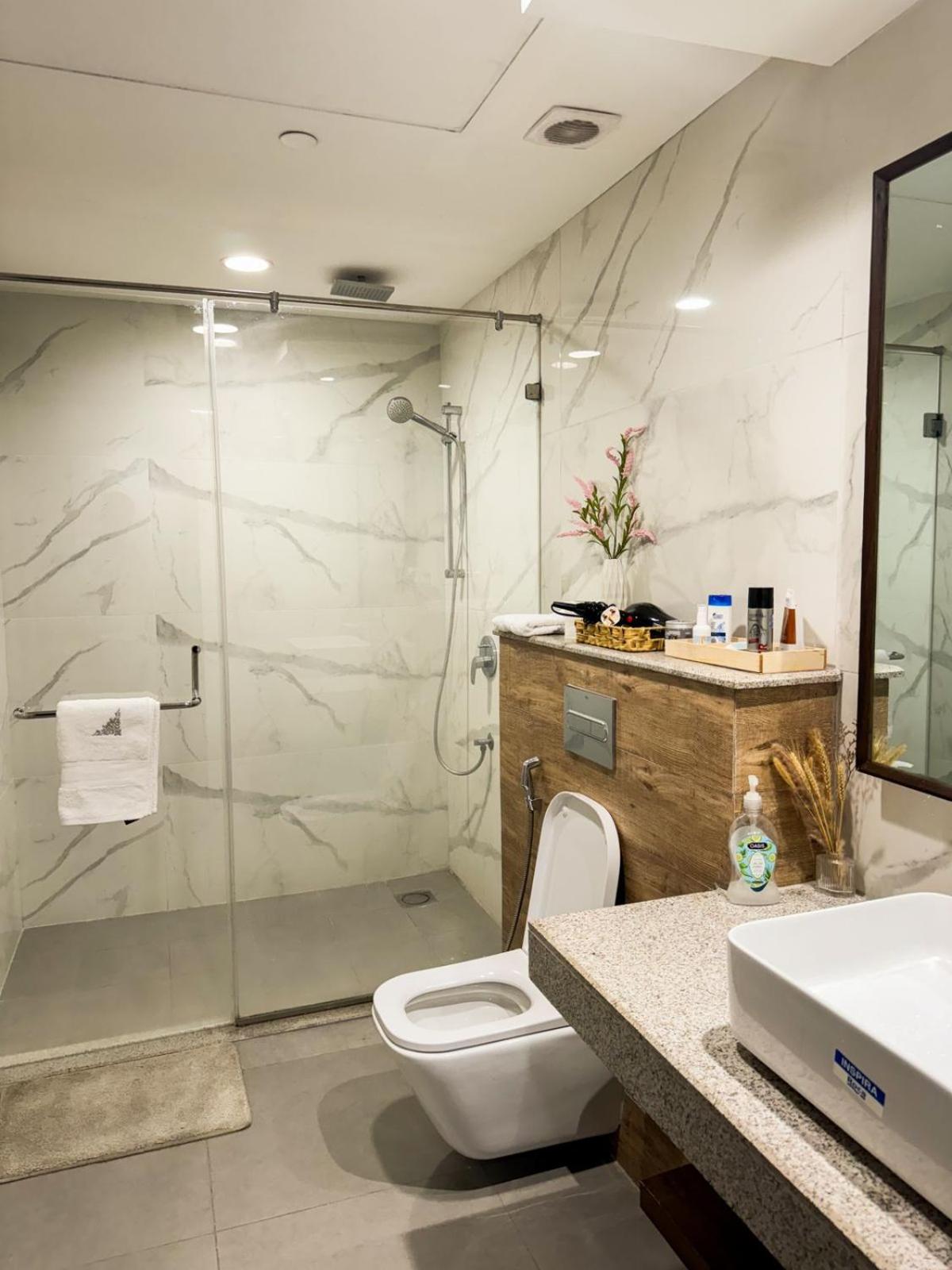 Luxury one bed Apartment in Penta Square DHA Lahore