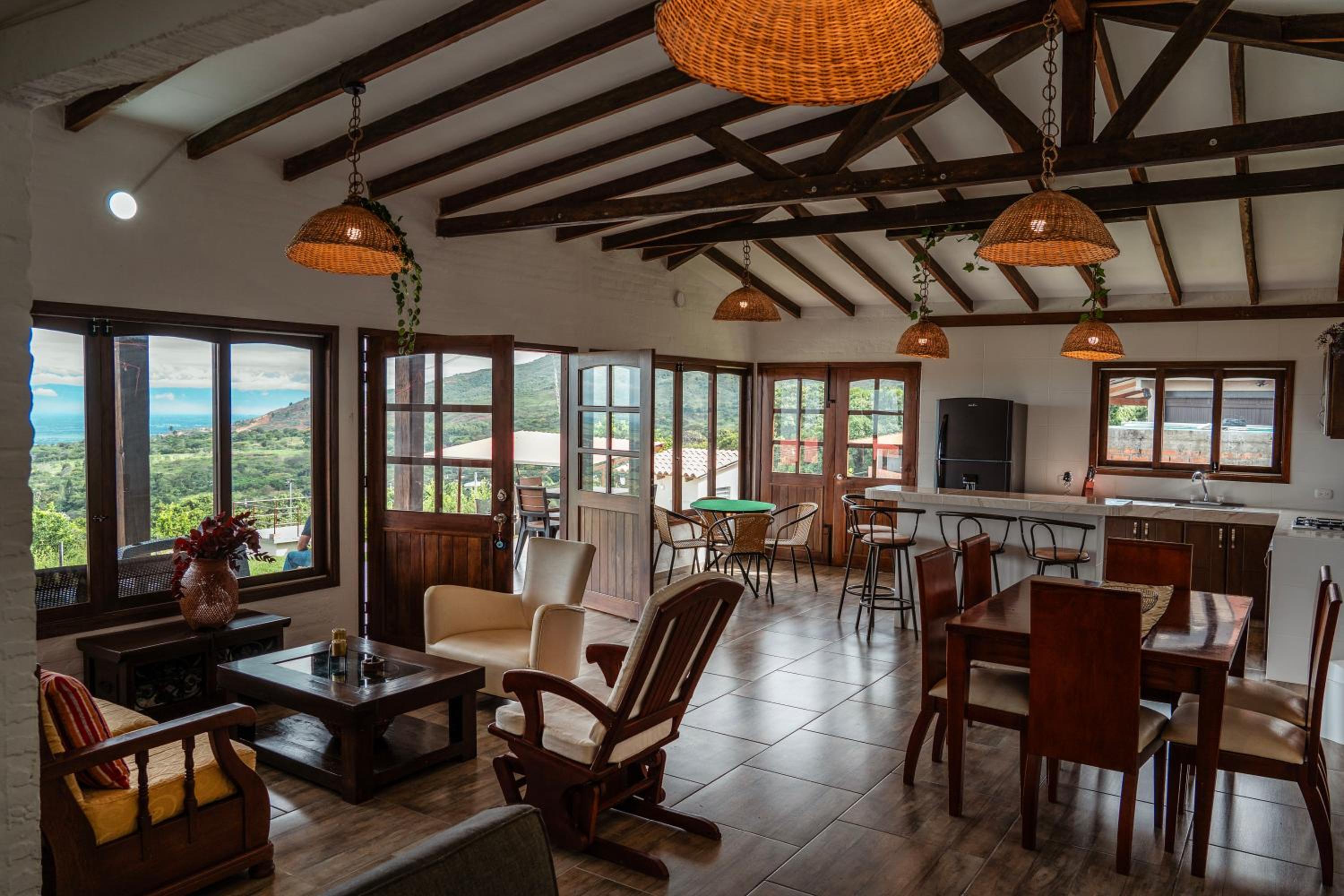 Villa Paraiso, Santa Elena Valle del Cauca