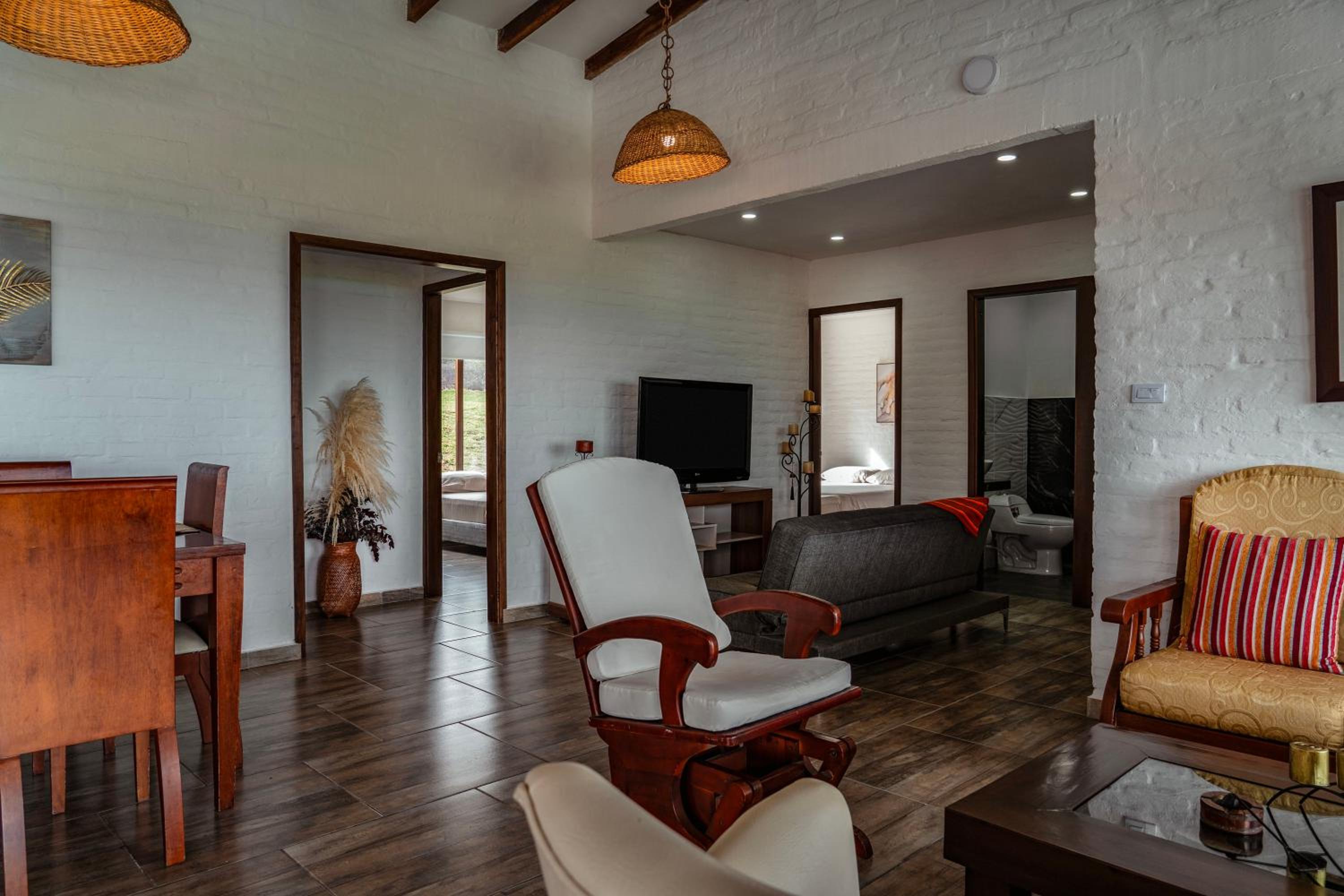Villa Paraiso, Santa Elena Valle del Cauca