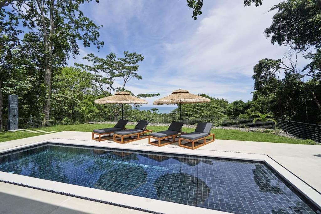 Ocean view Villa Alba 4ensuite rooms Malpais Santa Teresa