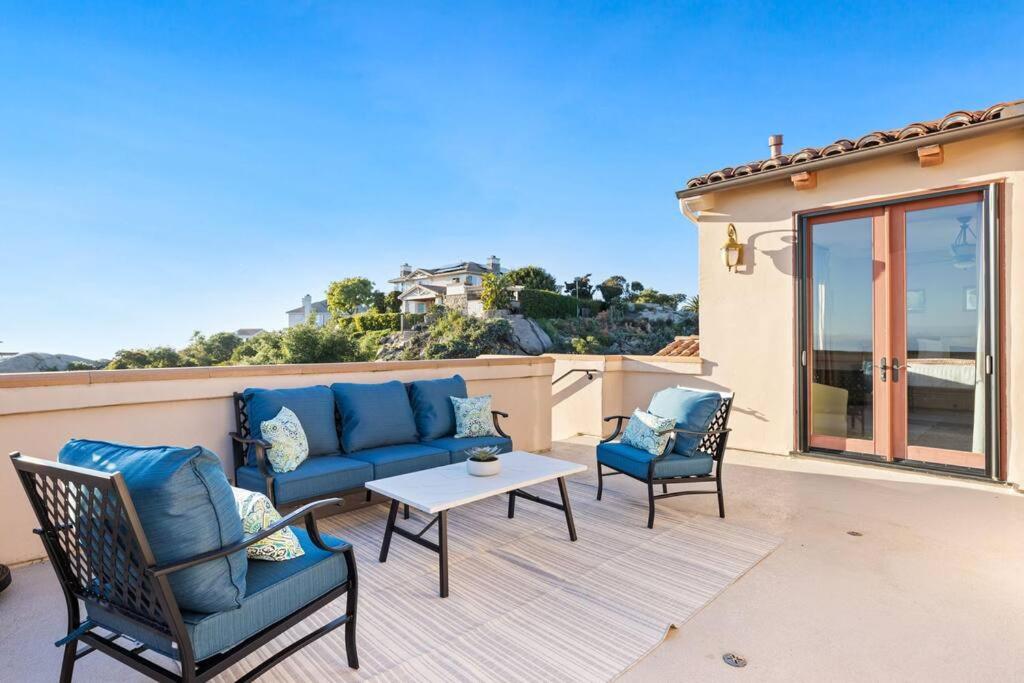 Mediterranean Haven with Views in Escondido