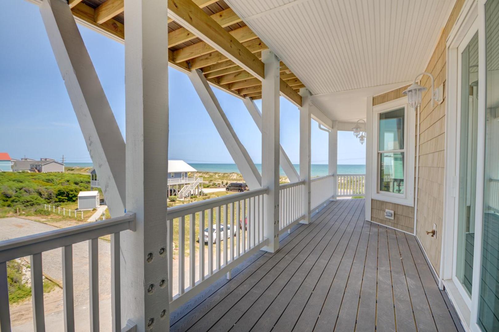 Nautical Pointe