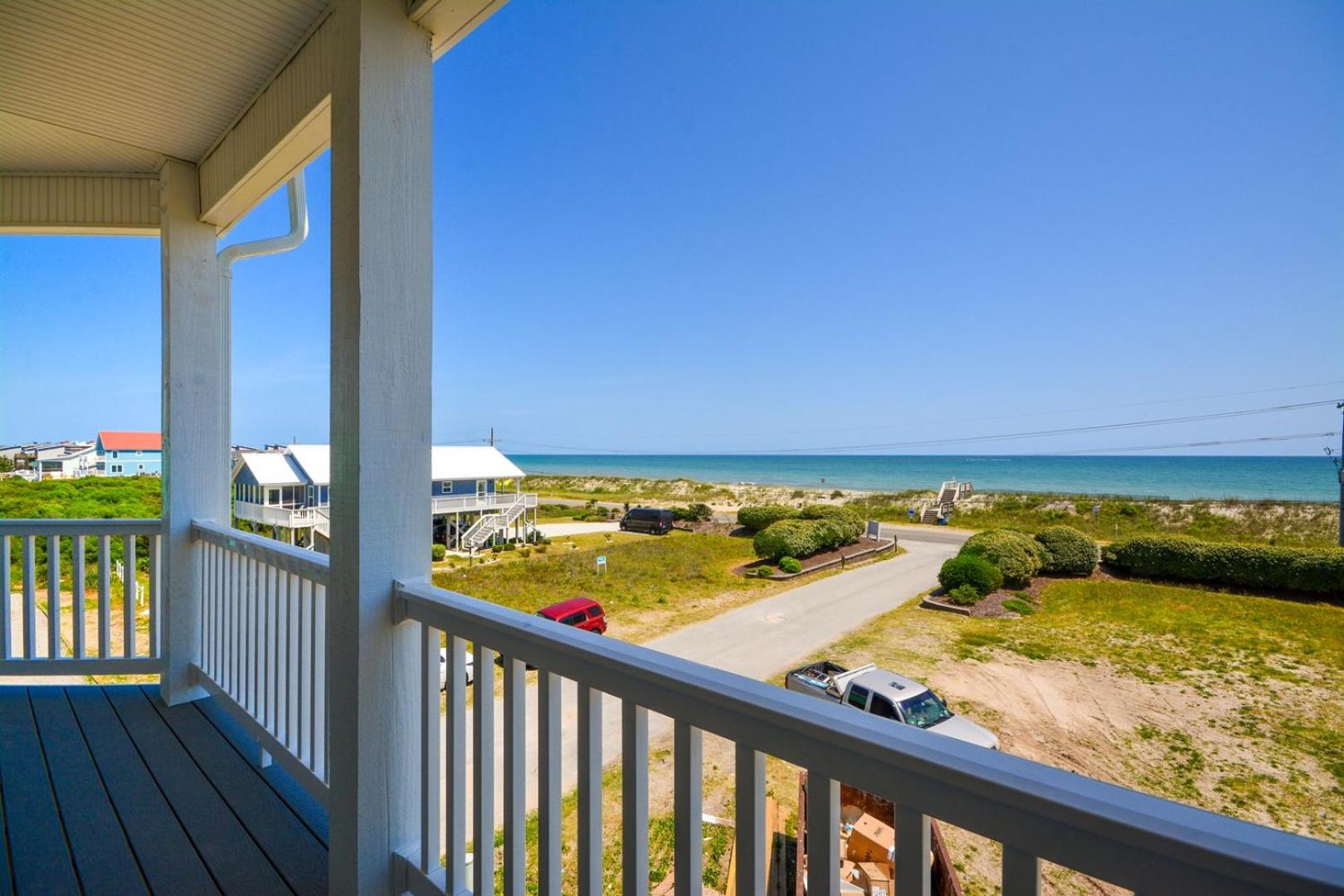 Nautical Pointe