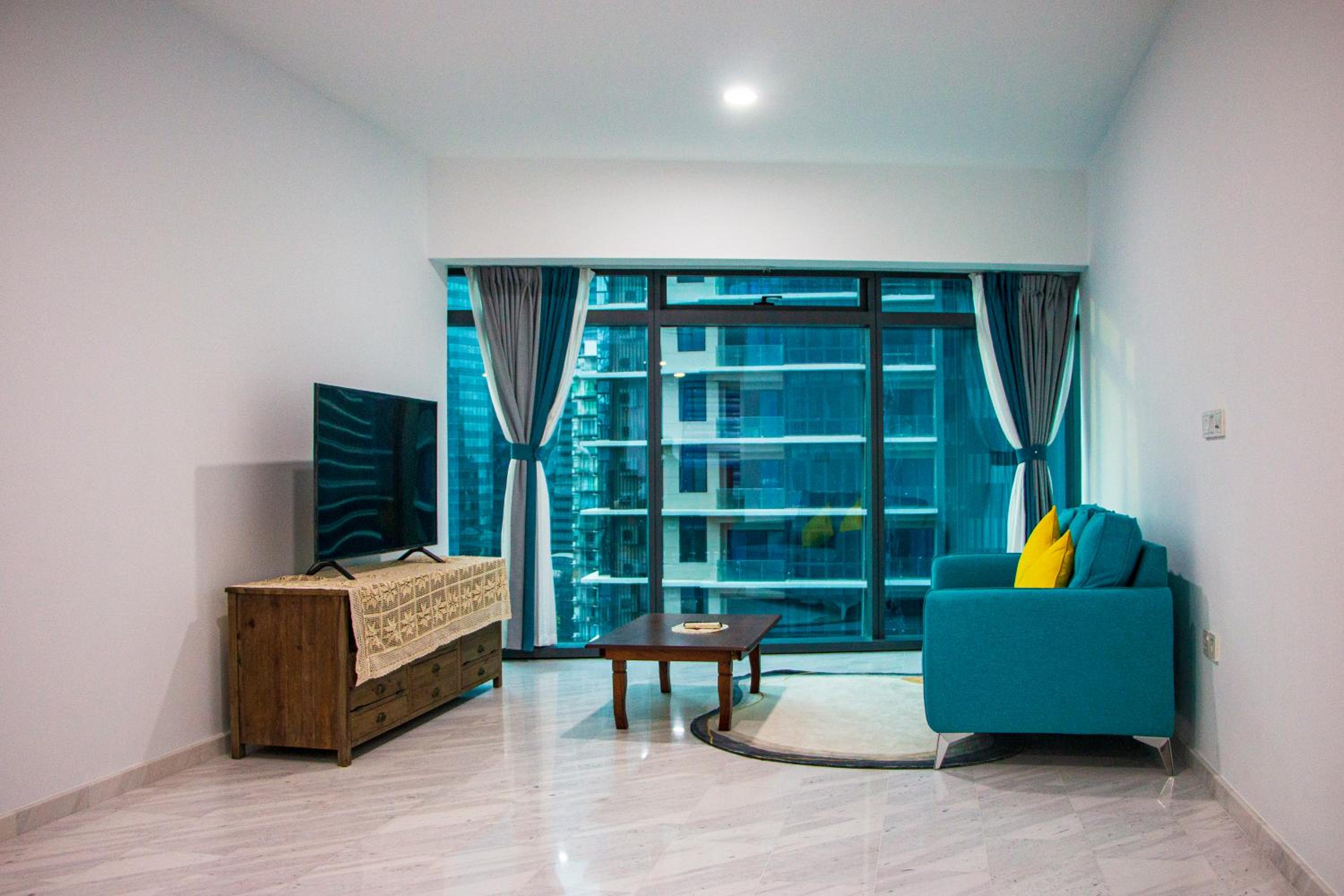 Eaton Residence Yemala