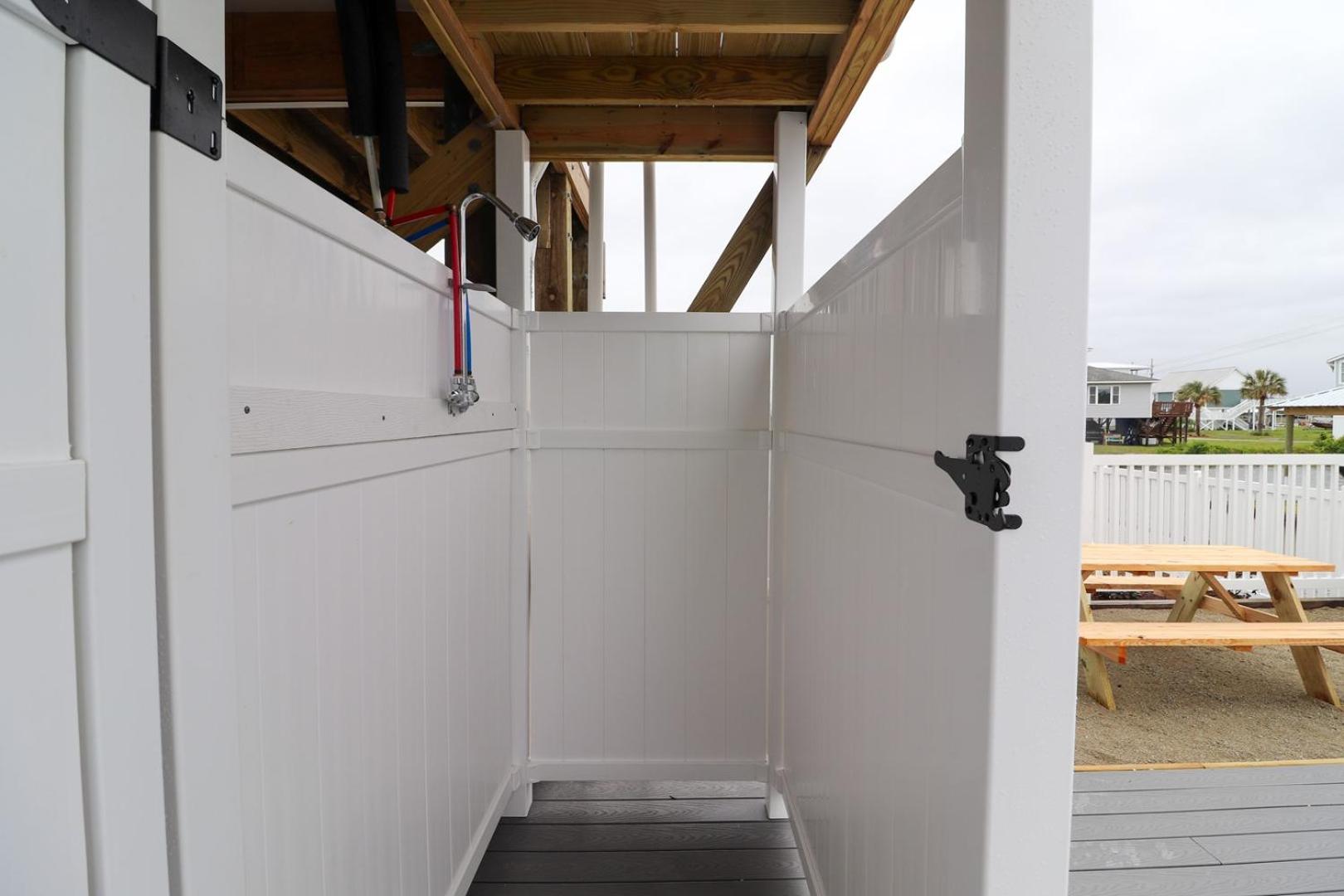 Nautical Pointe