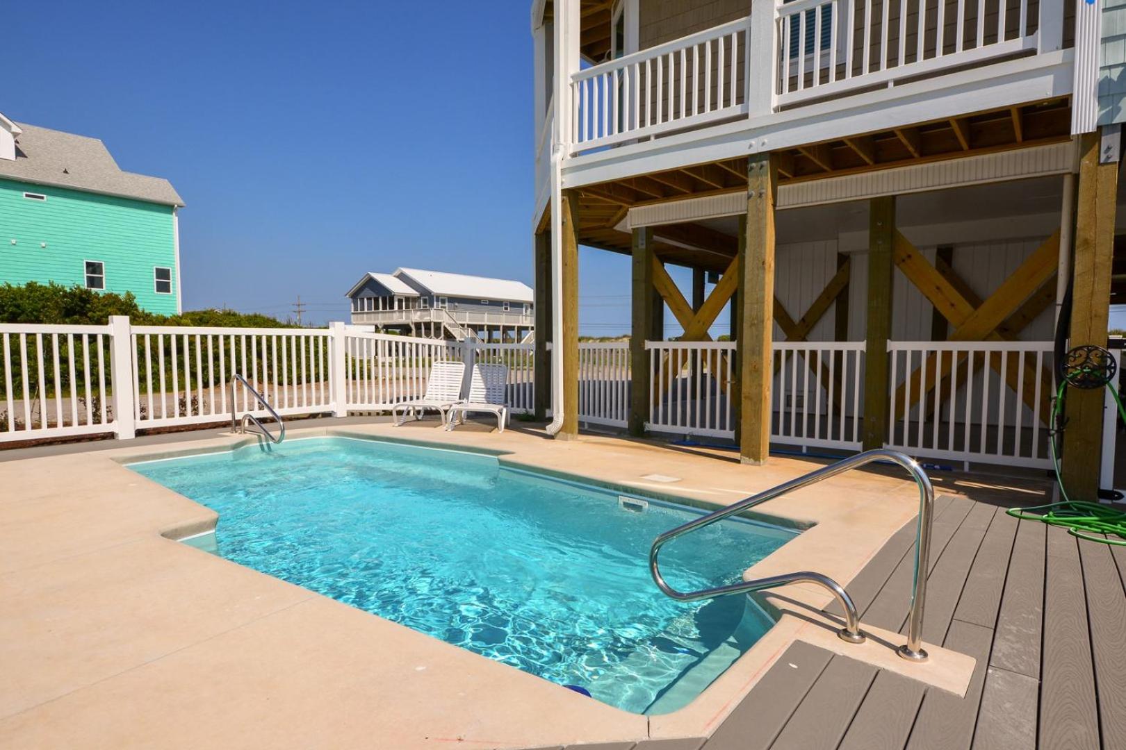 Nautical Pointe