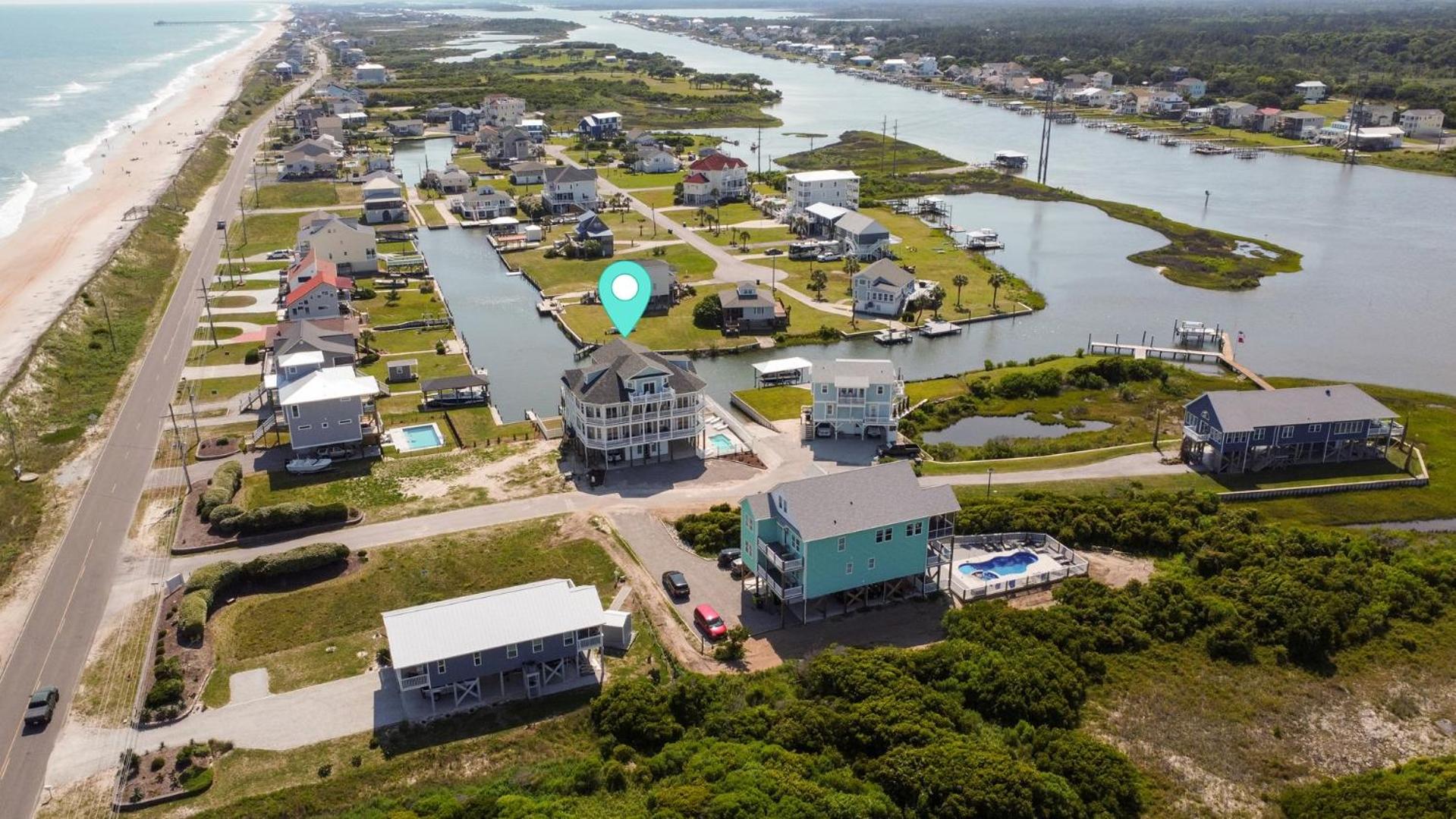 Nautical Pointe