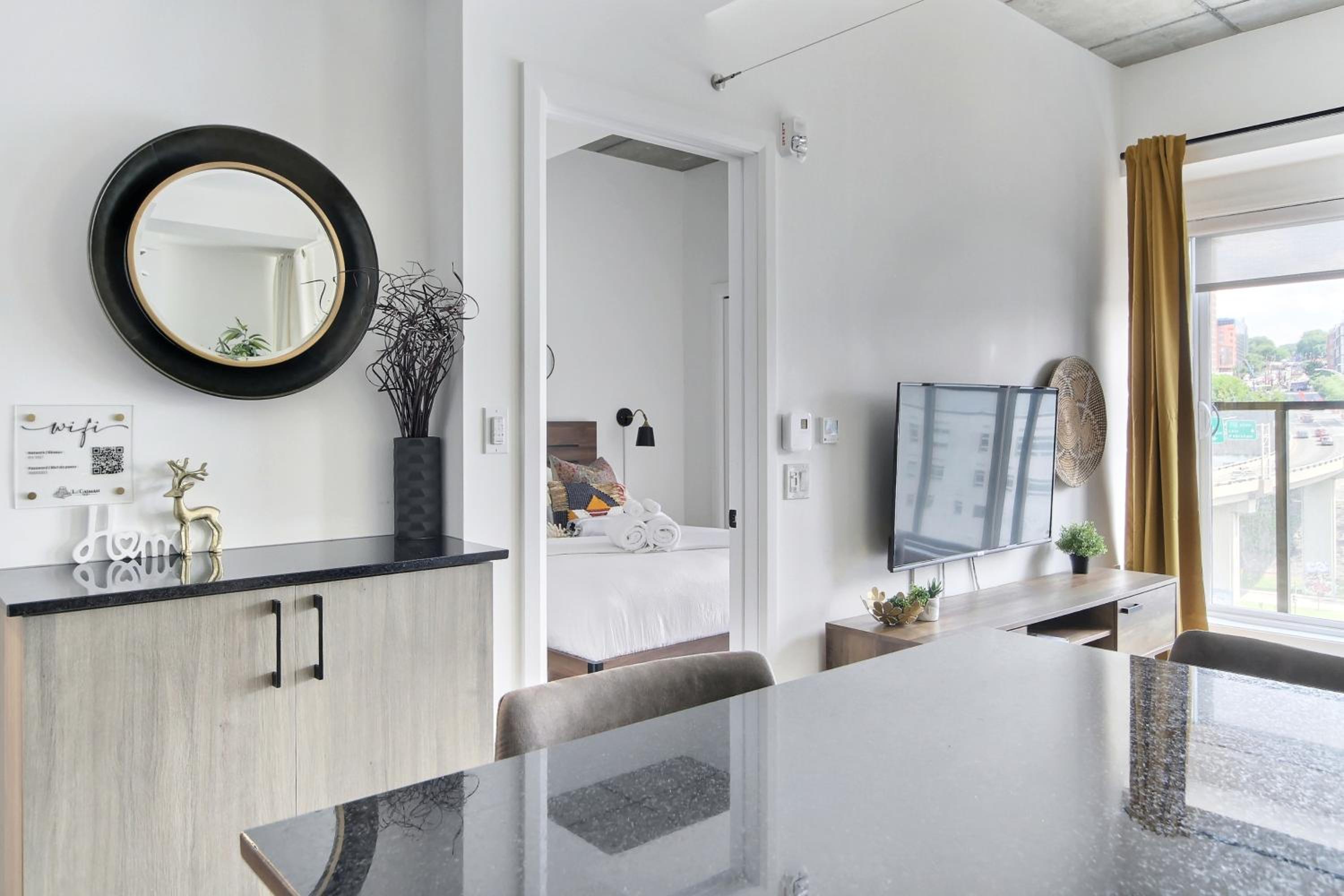 Penthouse, near old city
