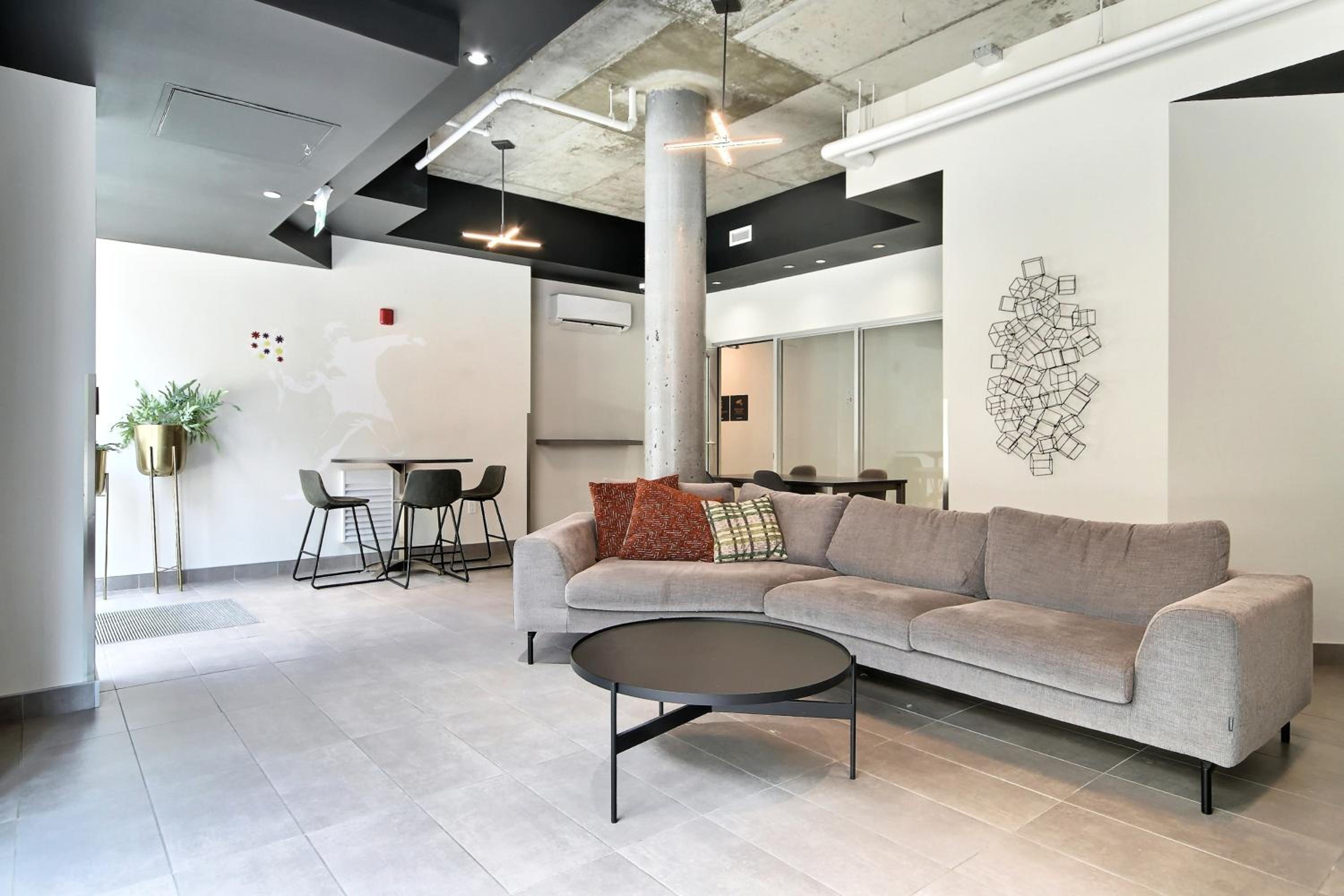 Penthouse, near old city