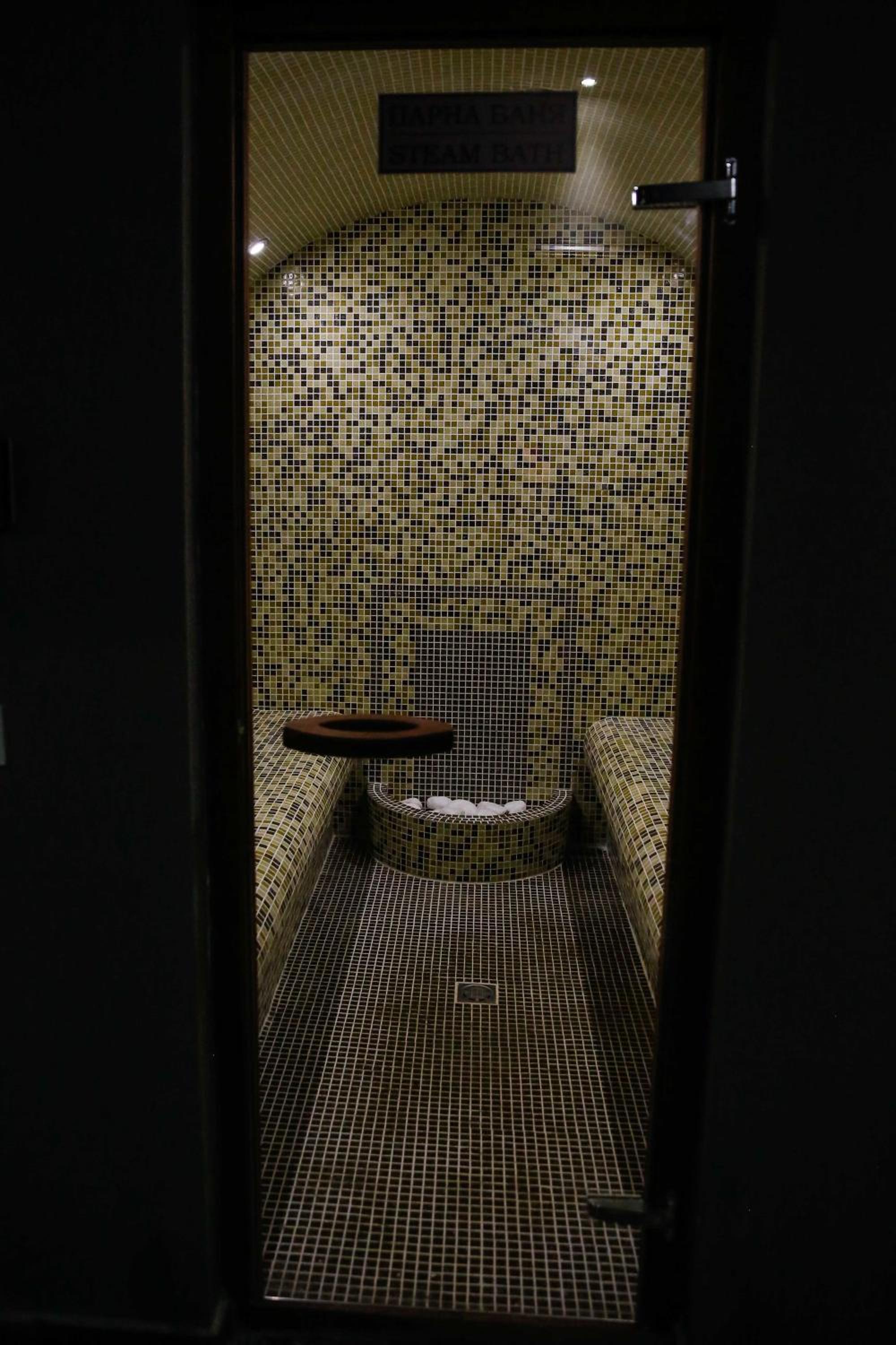 Einstein House & Spa