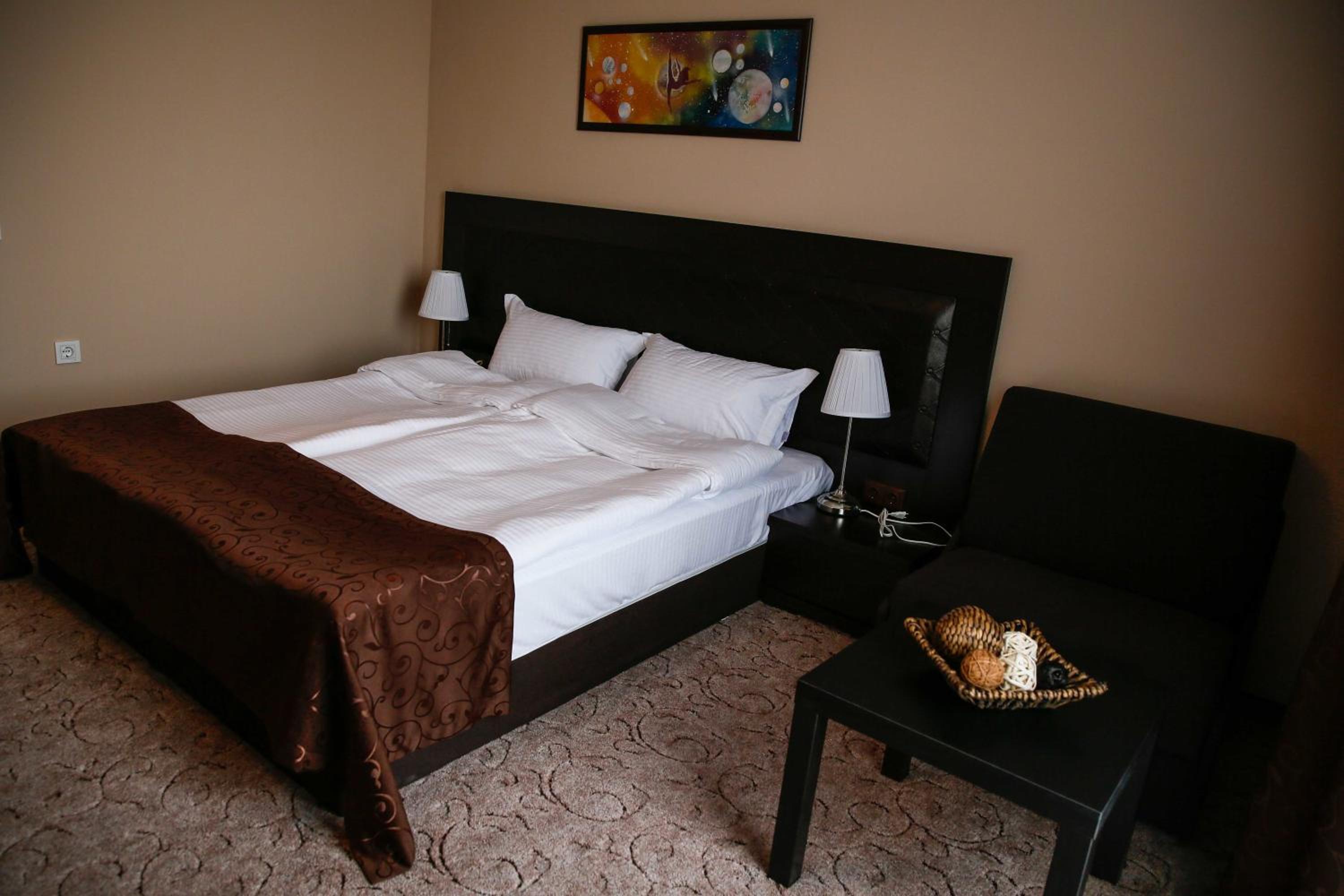 Einstein House & Spa