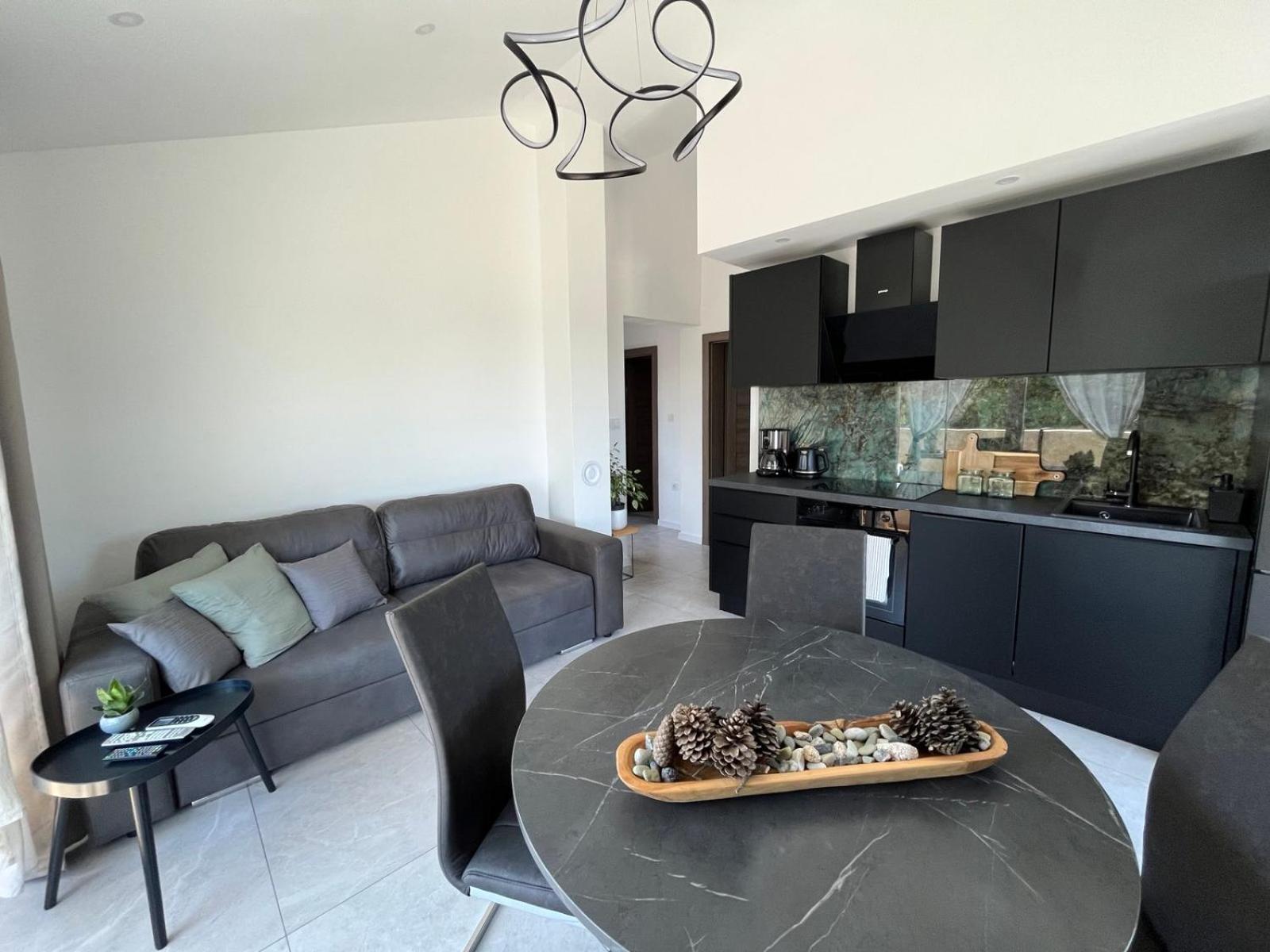 Apartman Hana 1