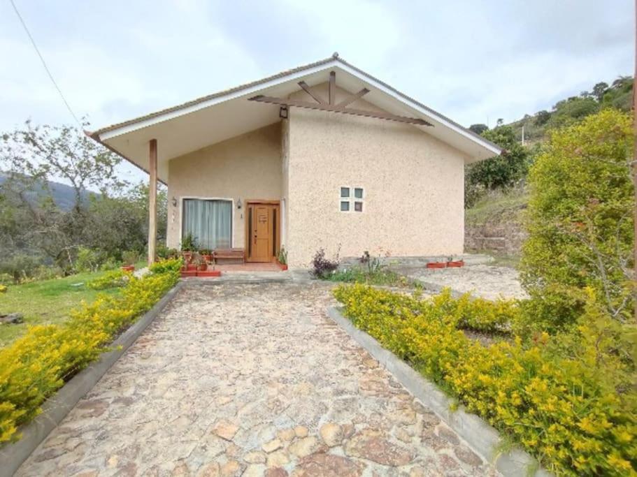 Residencia en Paute Azuay