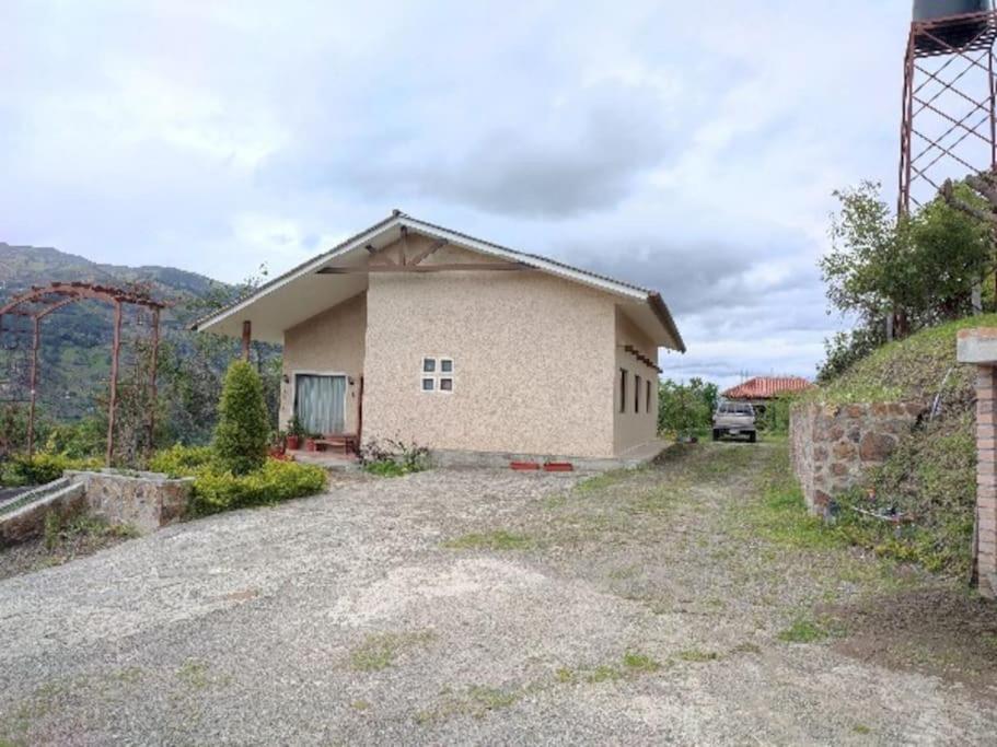 Residencia en Paute Azuay