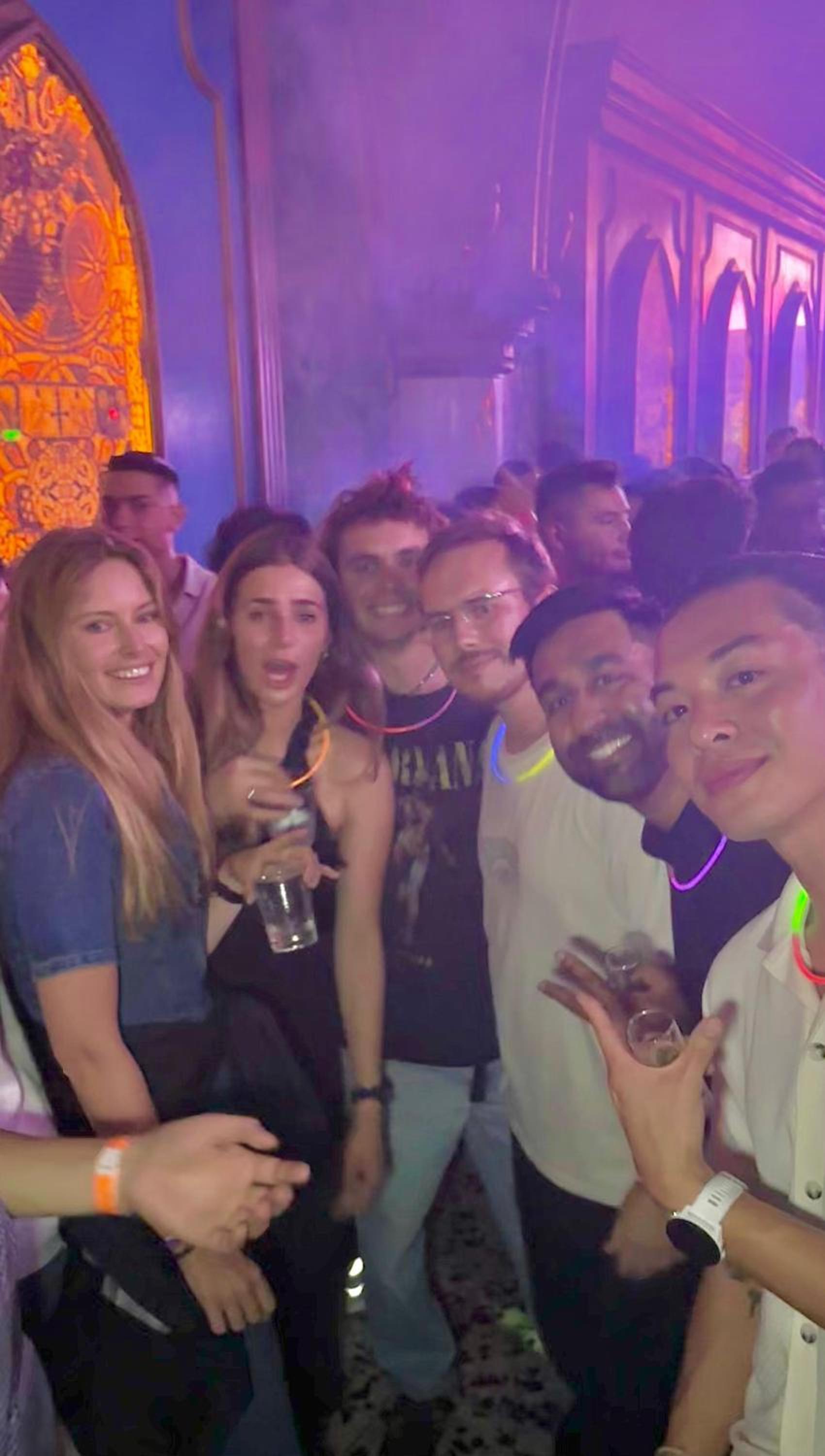 The HiPinto Social Experience, Friends, Pub crawls, Dancing classes, Disco-trucks, Drinking games, Family dinners, Rooftop bars, Nightclubs, Vodka, cocktai