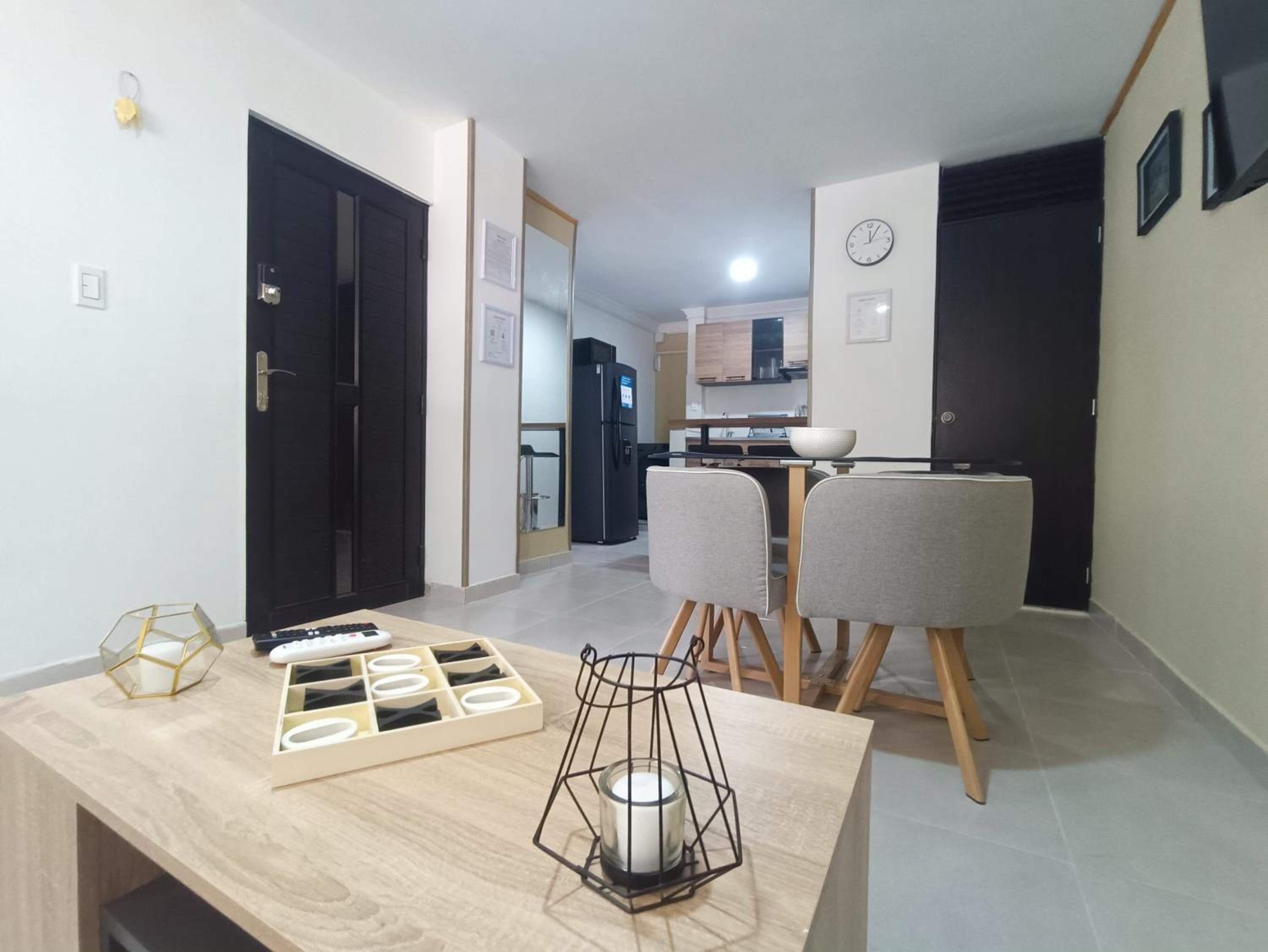 Moderno aptartamento, terraza con Jacuzzi privado