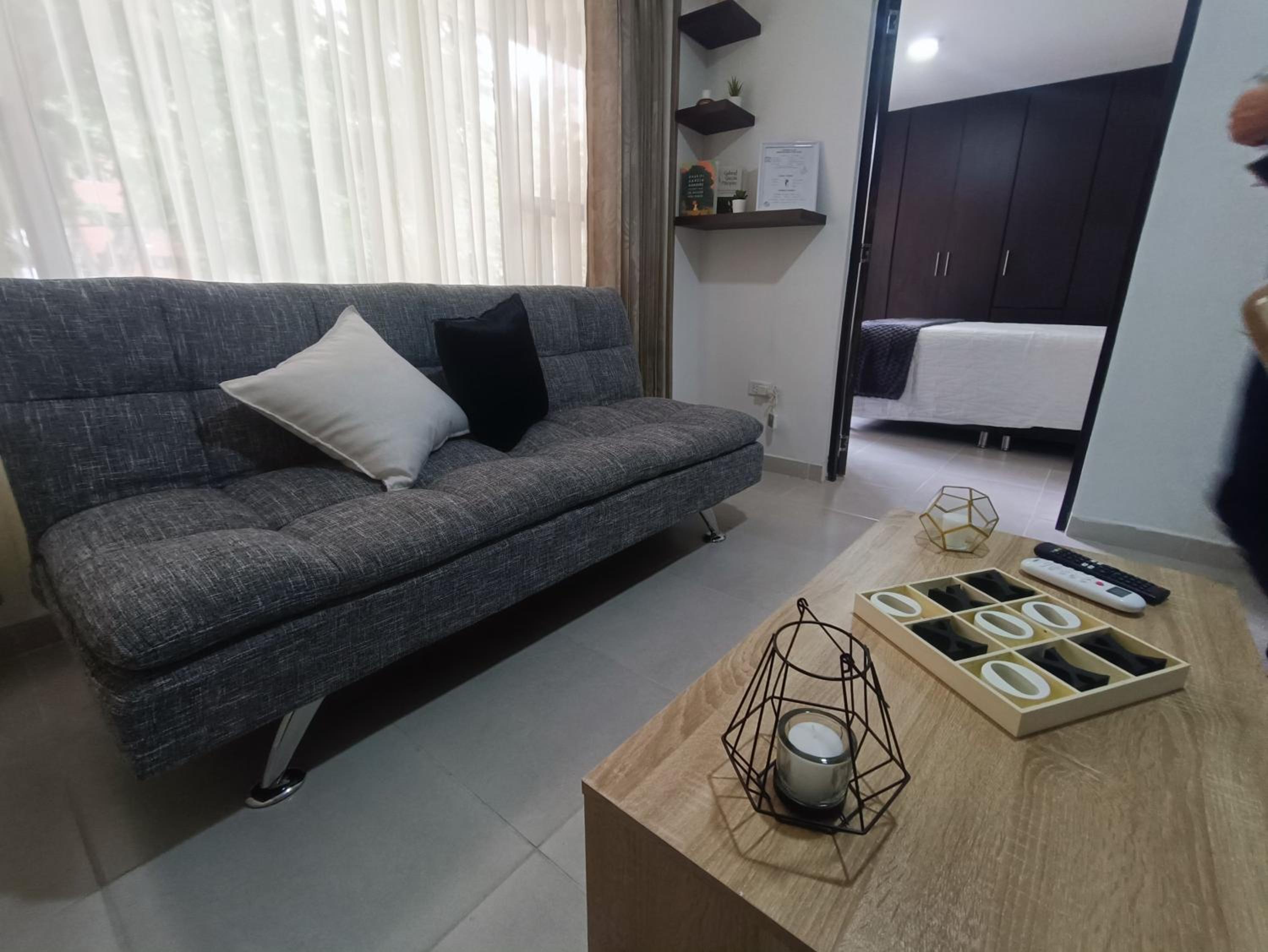 Moderno aptartamento, terraza con Jacuzzi privado
