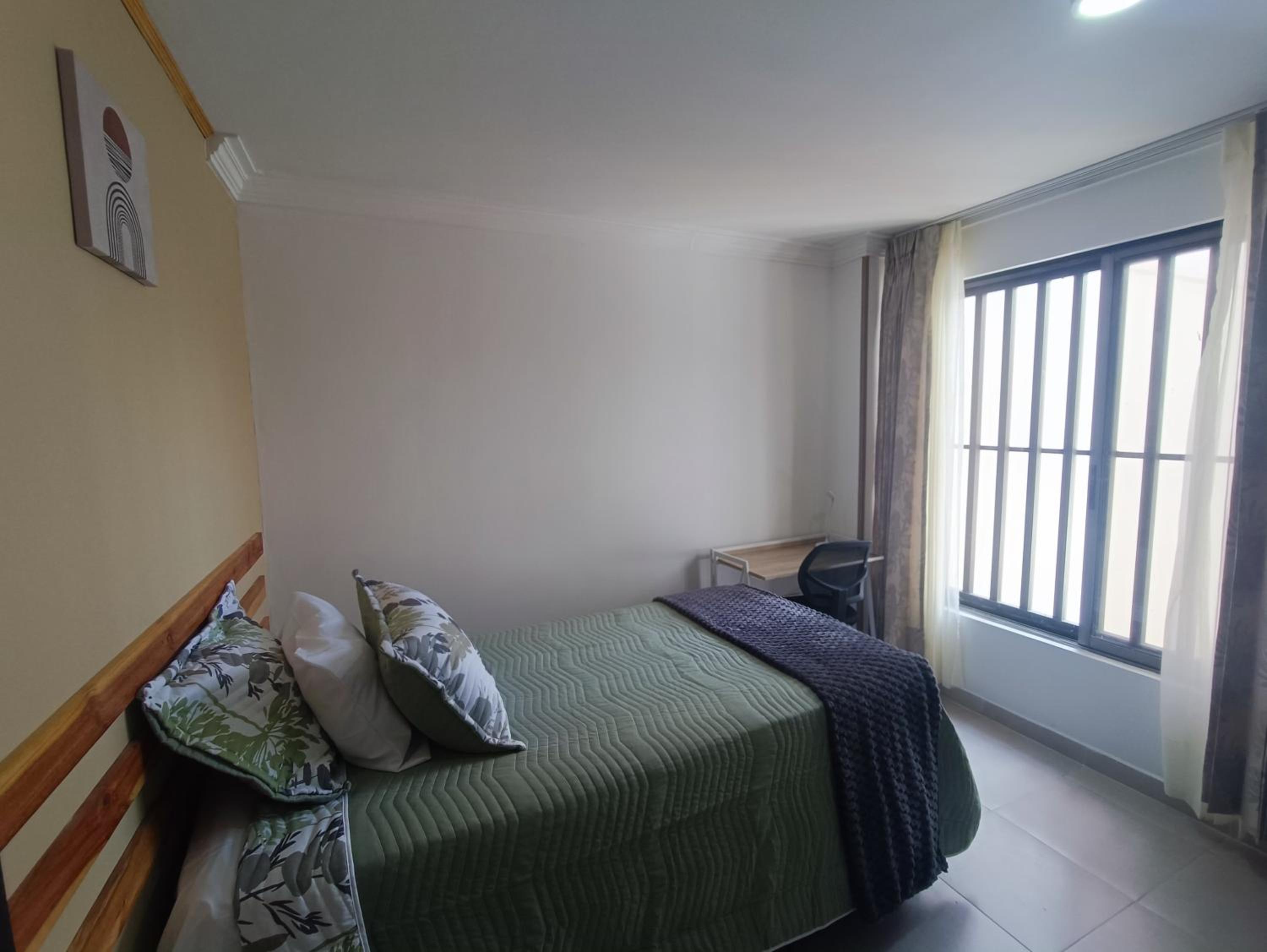 Moderno aptartamento, terraza con Jacuzzi privado