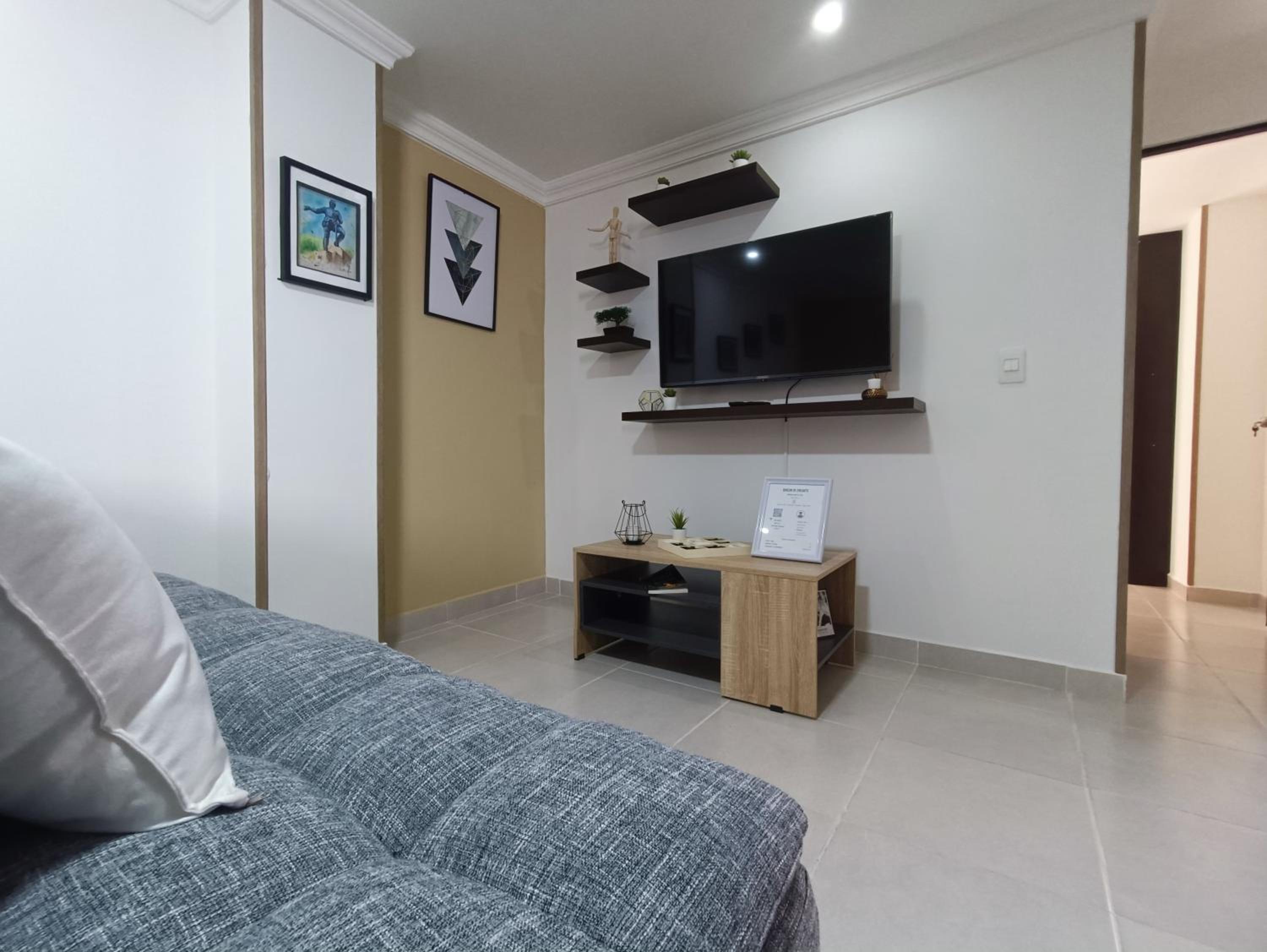 Moderno aptartamento, terraza con Jacuzzi privado
