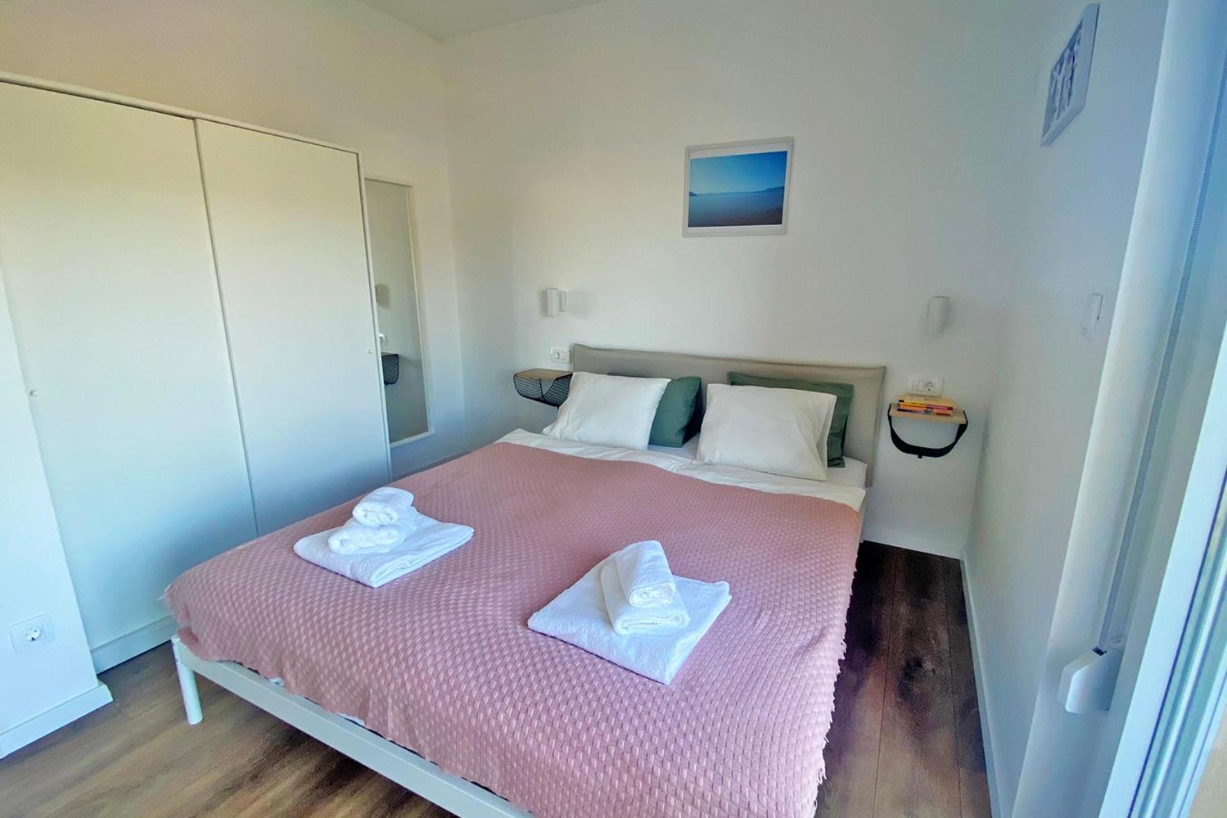 Apartmani Portina
