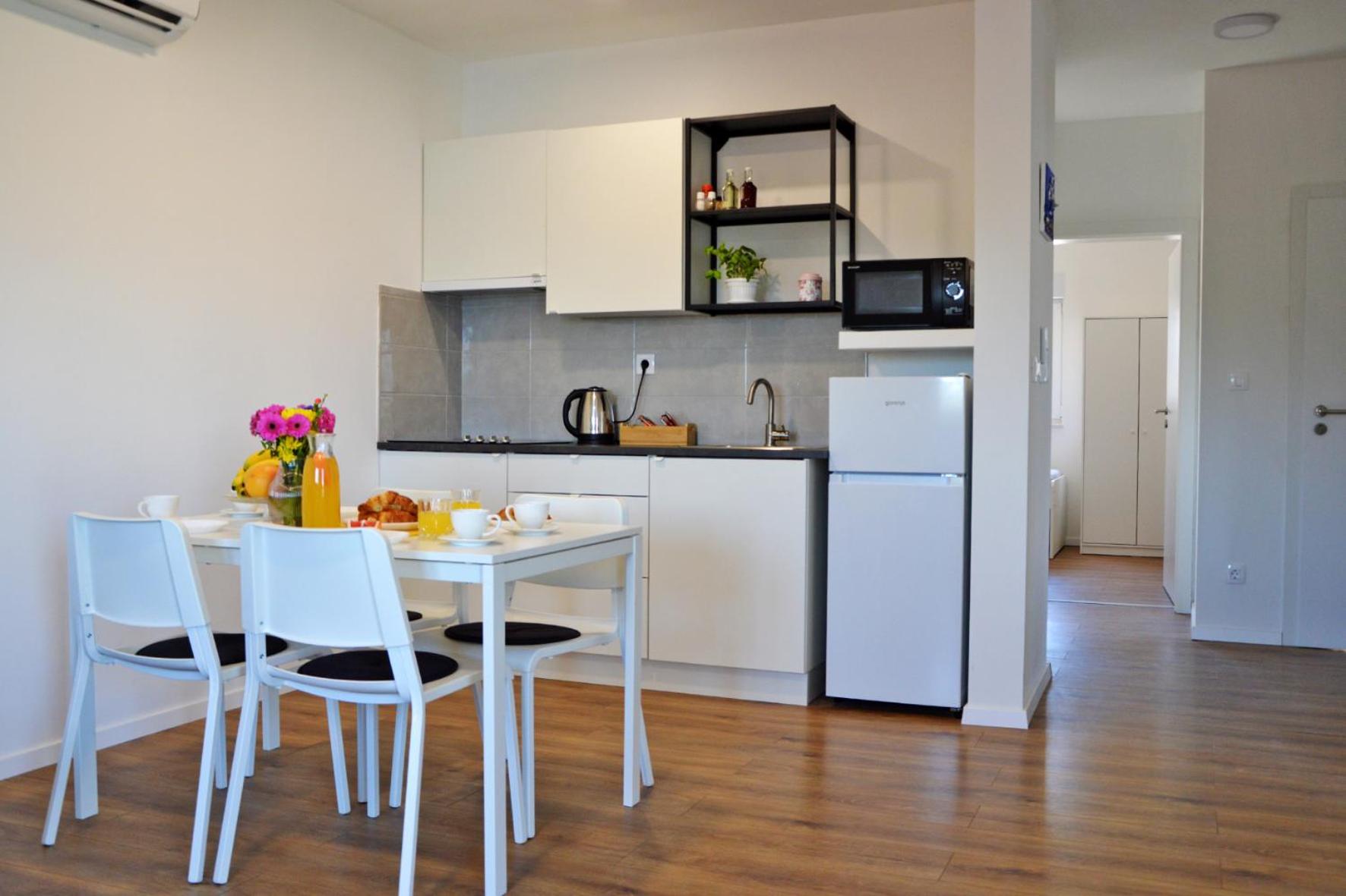 Apartmani Portina