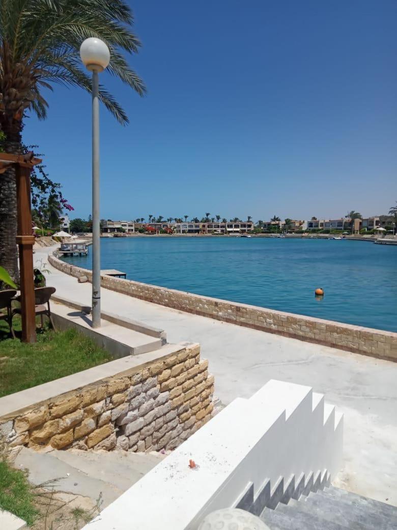 Vella Marina 5 First Row on the Lake view 4