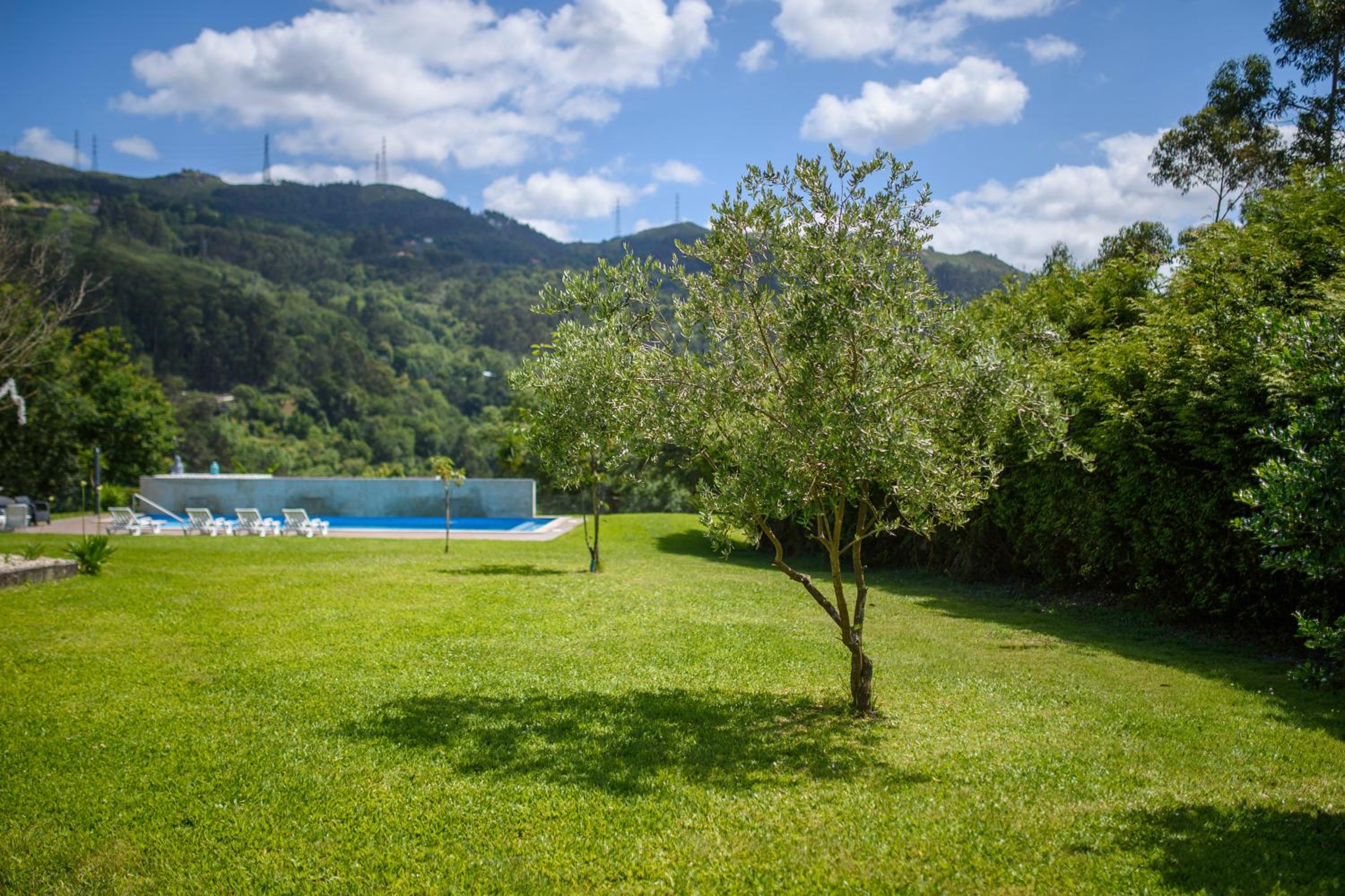 Gerês Country Stays - Quinta dos Motas view 3