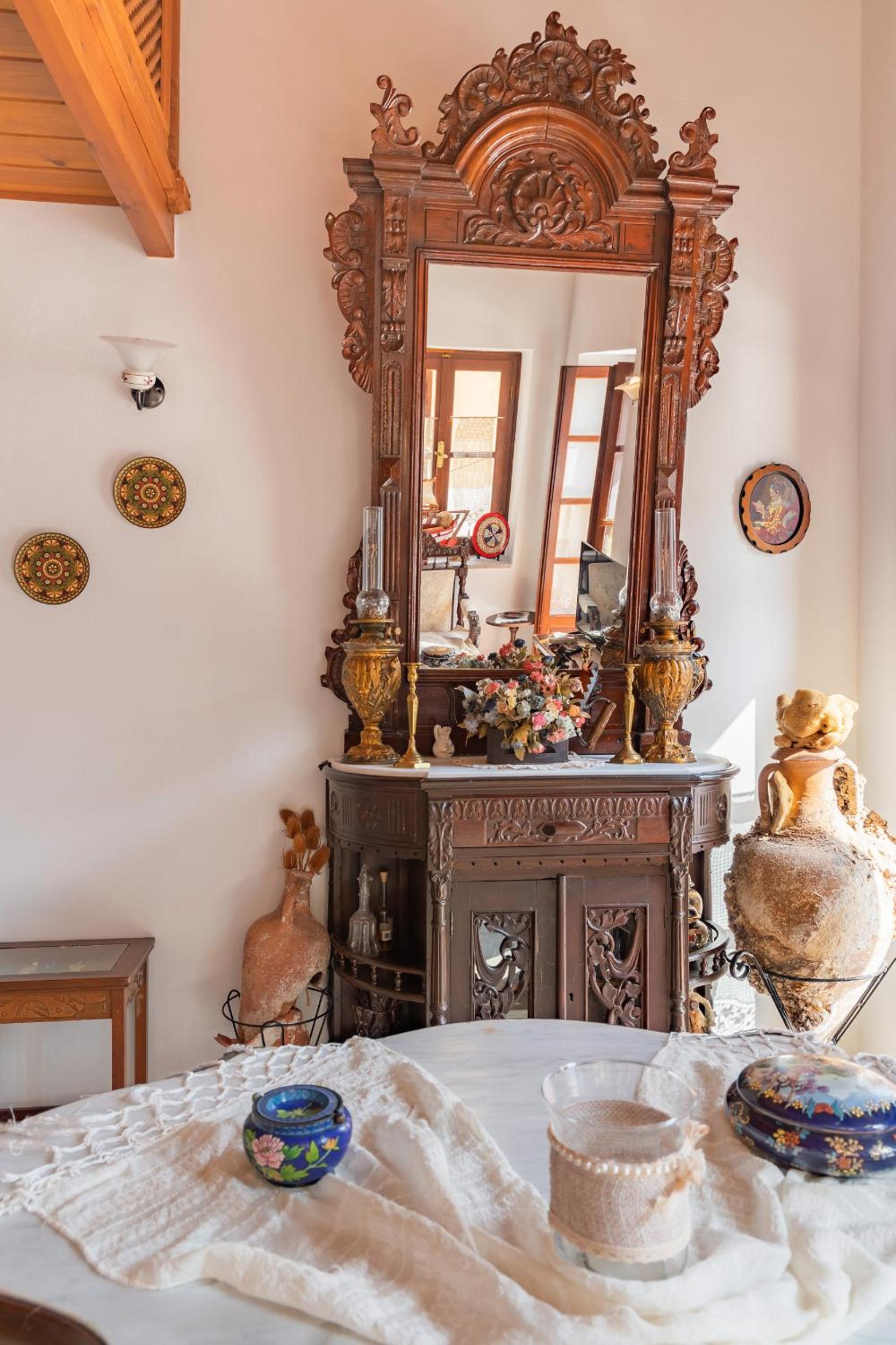 Kampos House