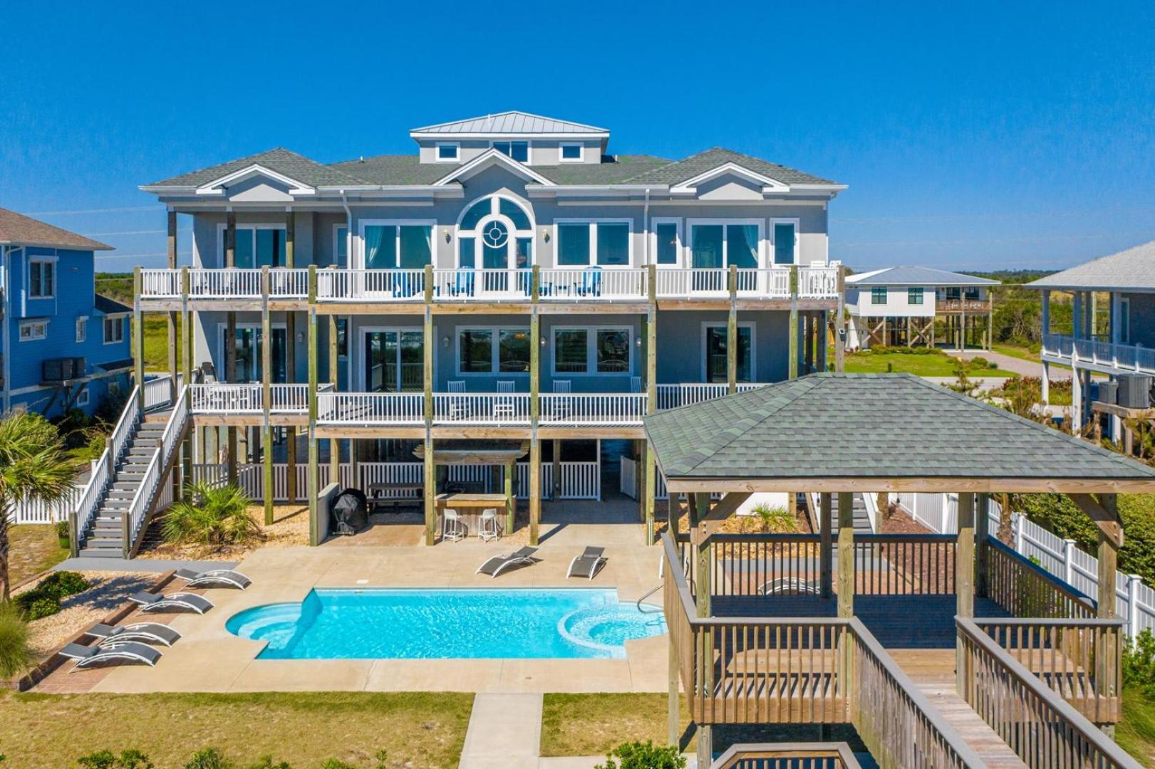 Topsail Manor view 4
