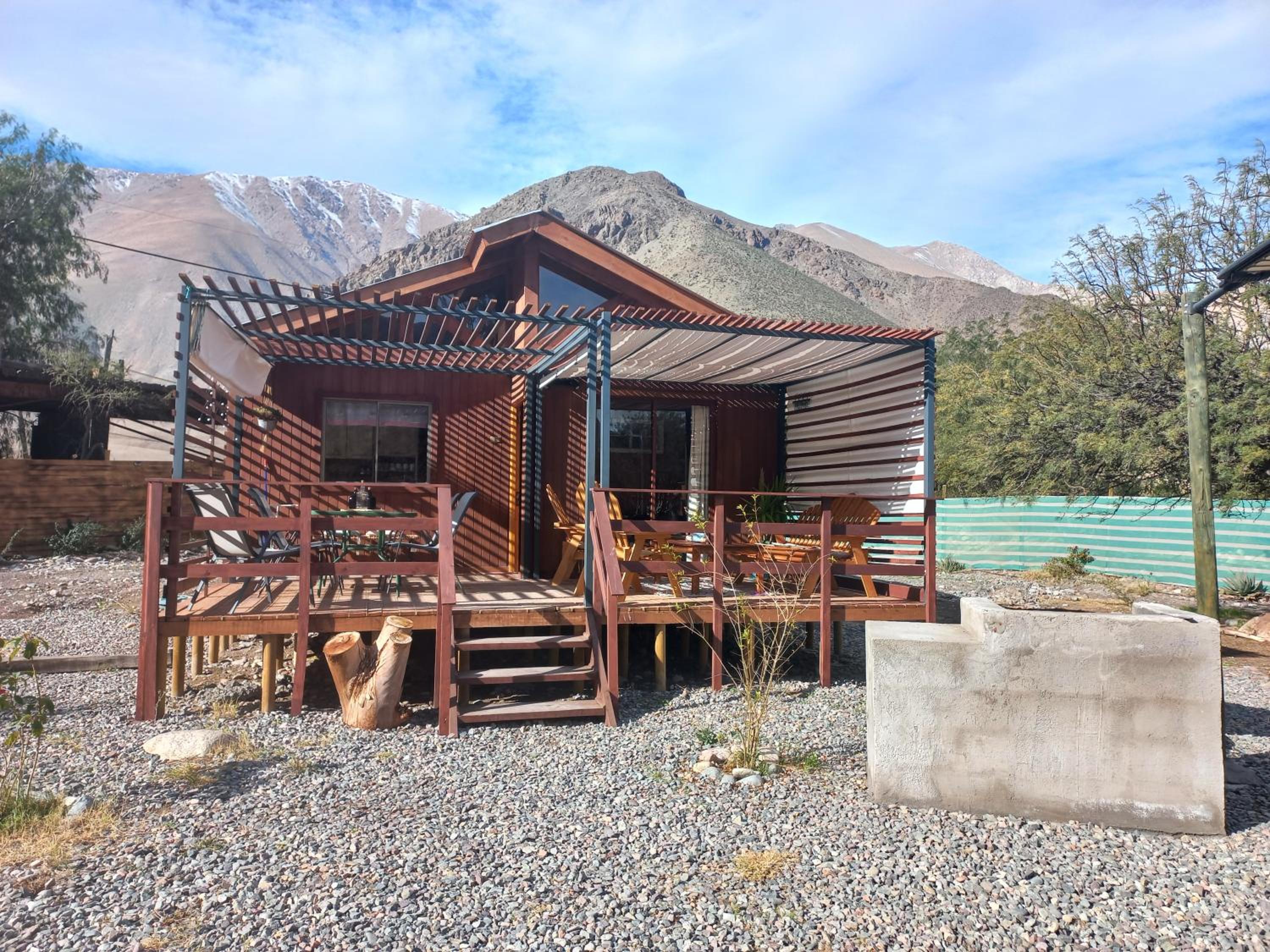 Casa Puente con Tinaja privada en Rivadavia