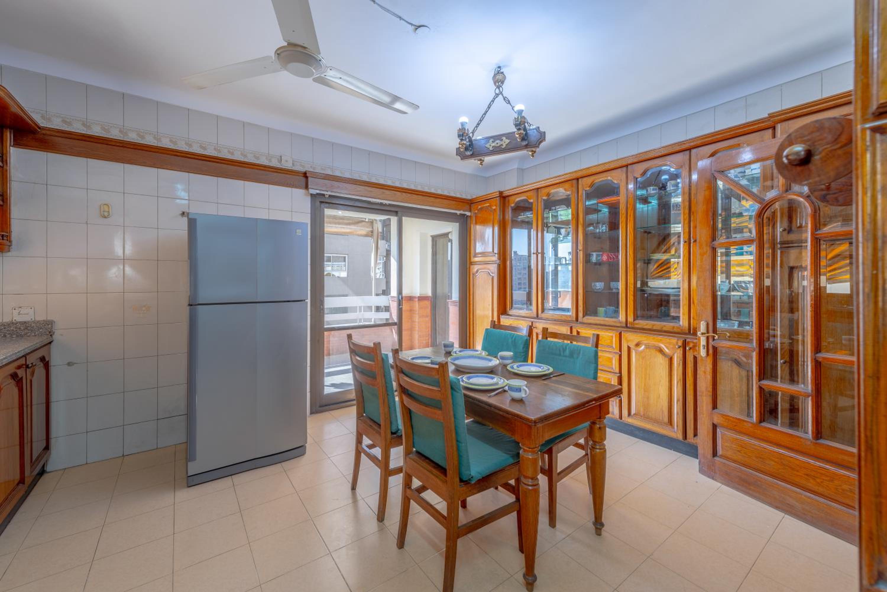 Royal 3 bedrooms apartment