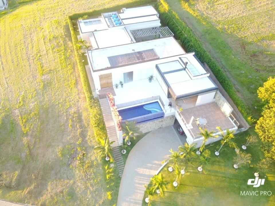 House in stud farm Community in Itu with Lake Casa em Condominio Haras em Itu com Lago