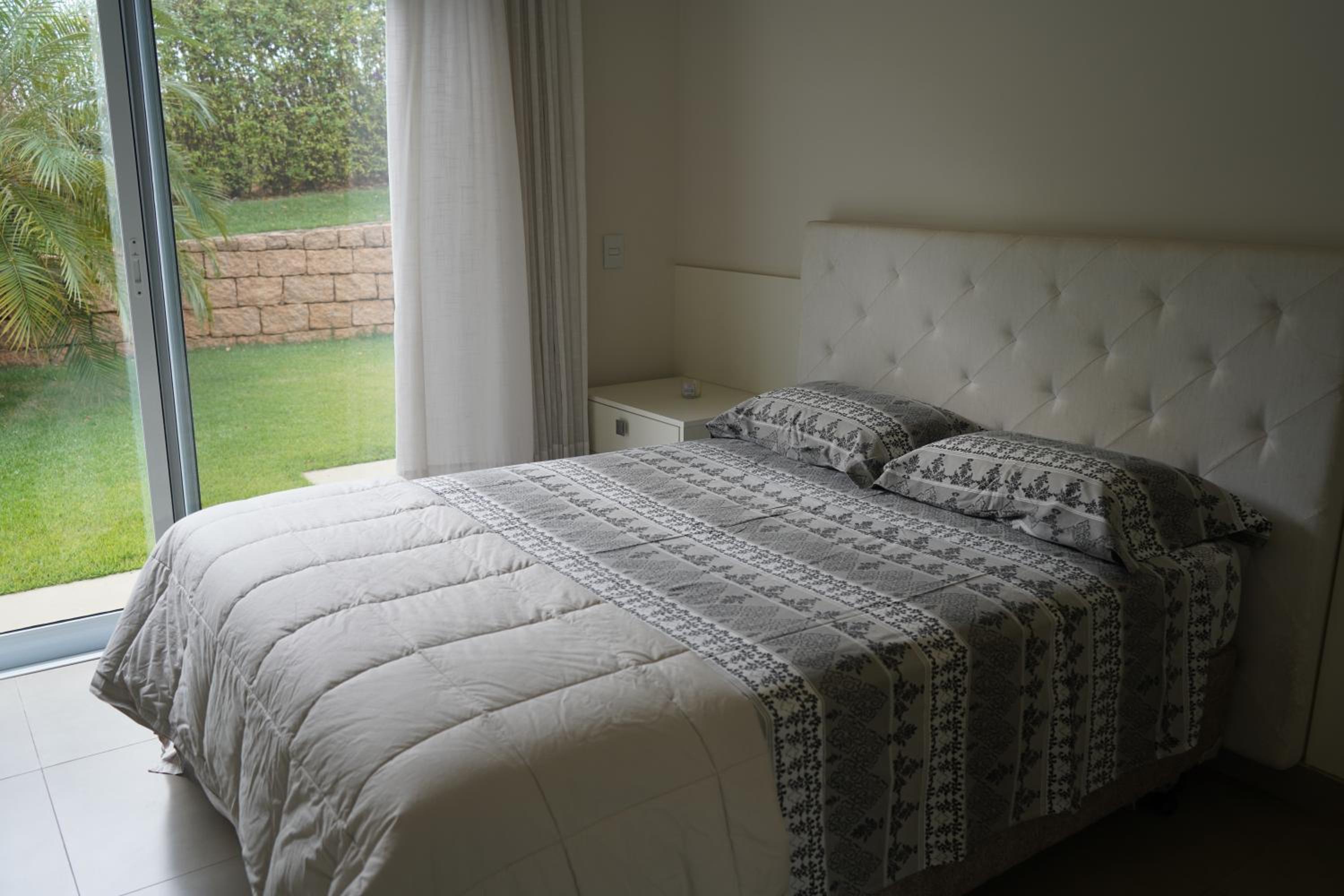 House in stud farm Community in Itu with Lake Casa em Condominio Haras em Itu com Lago