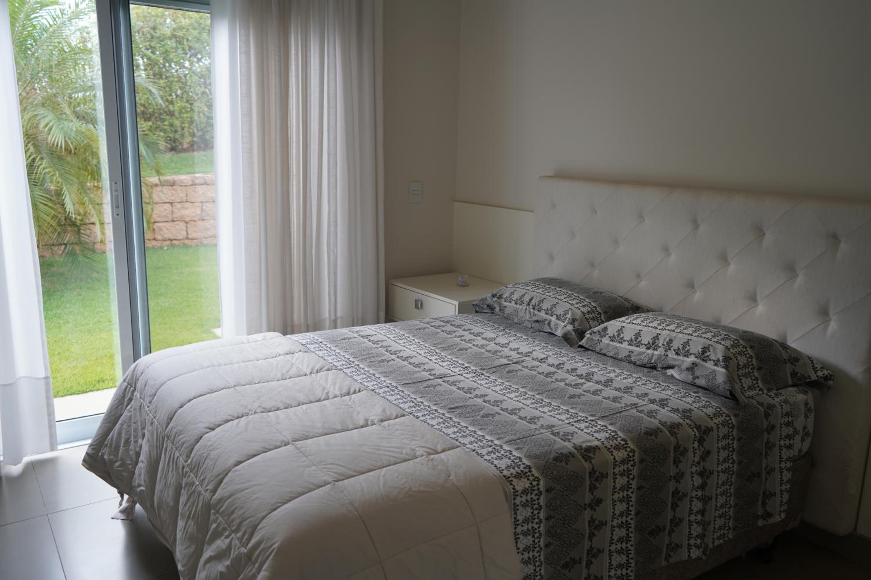 House in stud farm Community in Itu with Lake Casa em Condominio Haras em Itu com Lago