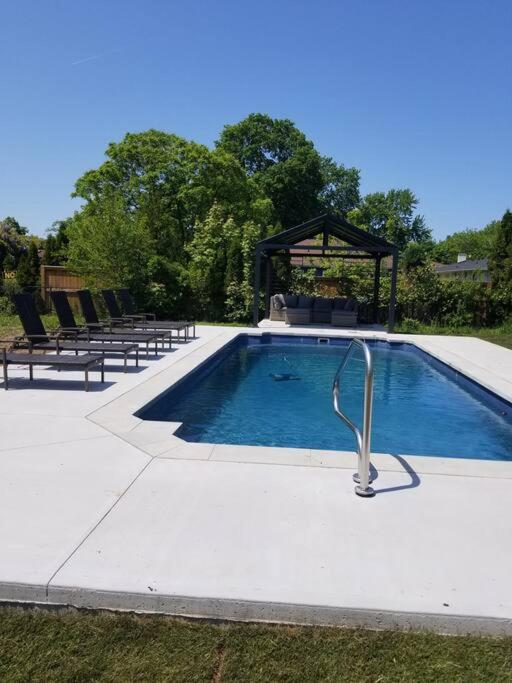 Alba Cottage with Brand New Pool