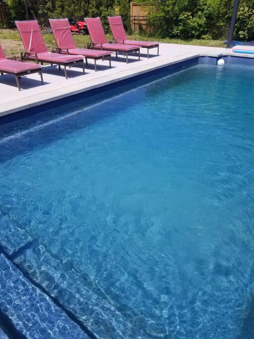 Alba Cottage with Brand New Pool