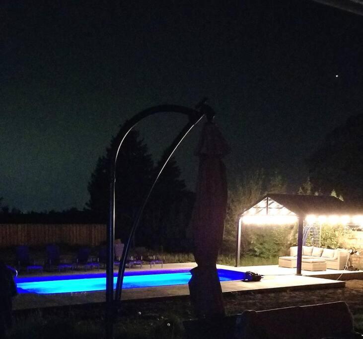 Alba Cottage with Brand New Pool