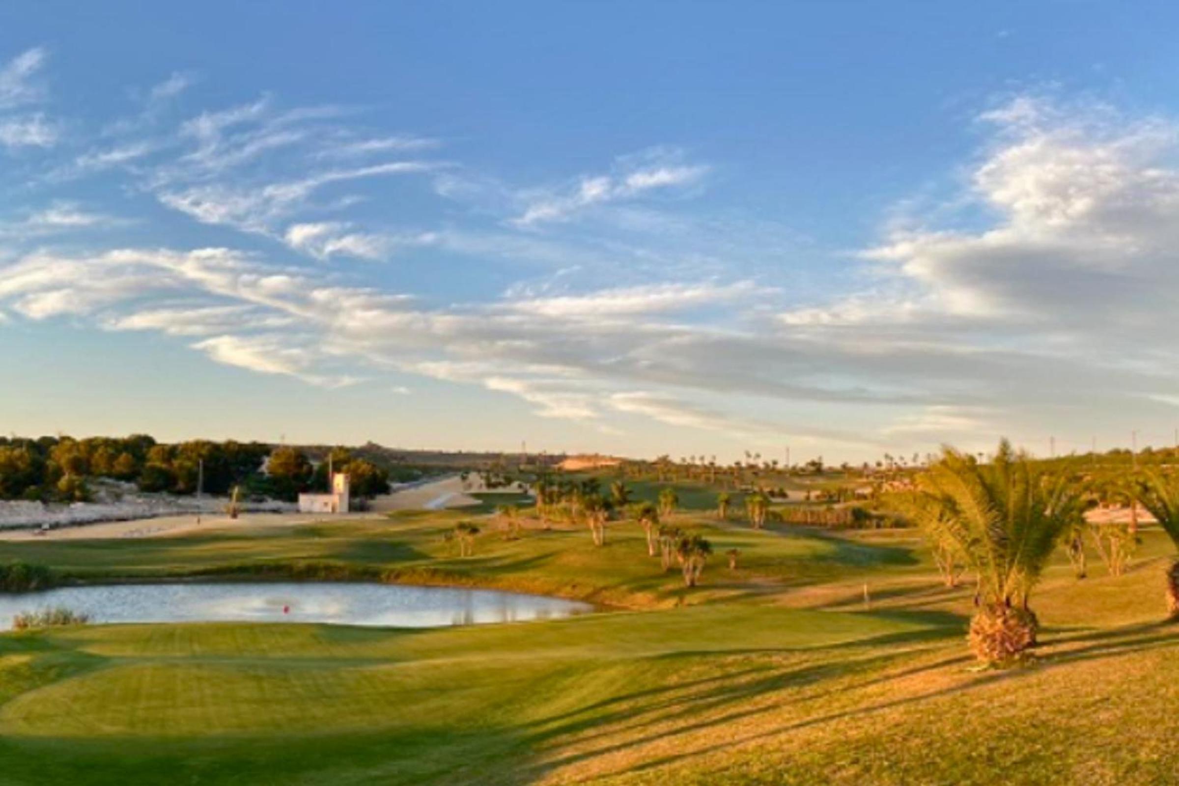 Villa with jacuzzi Golf Vistabella