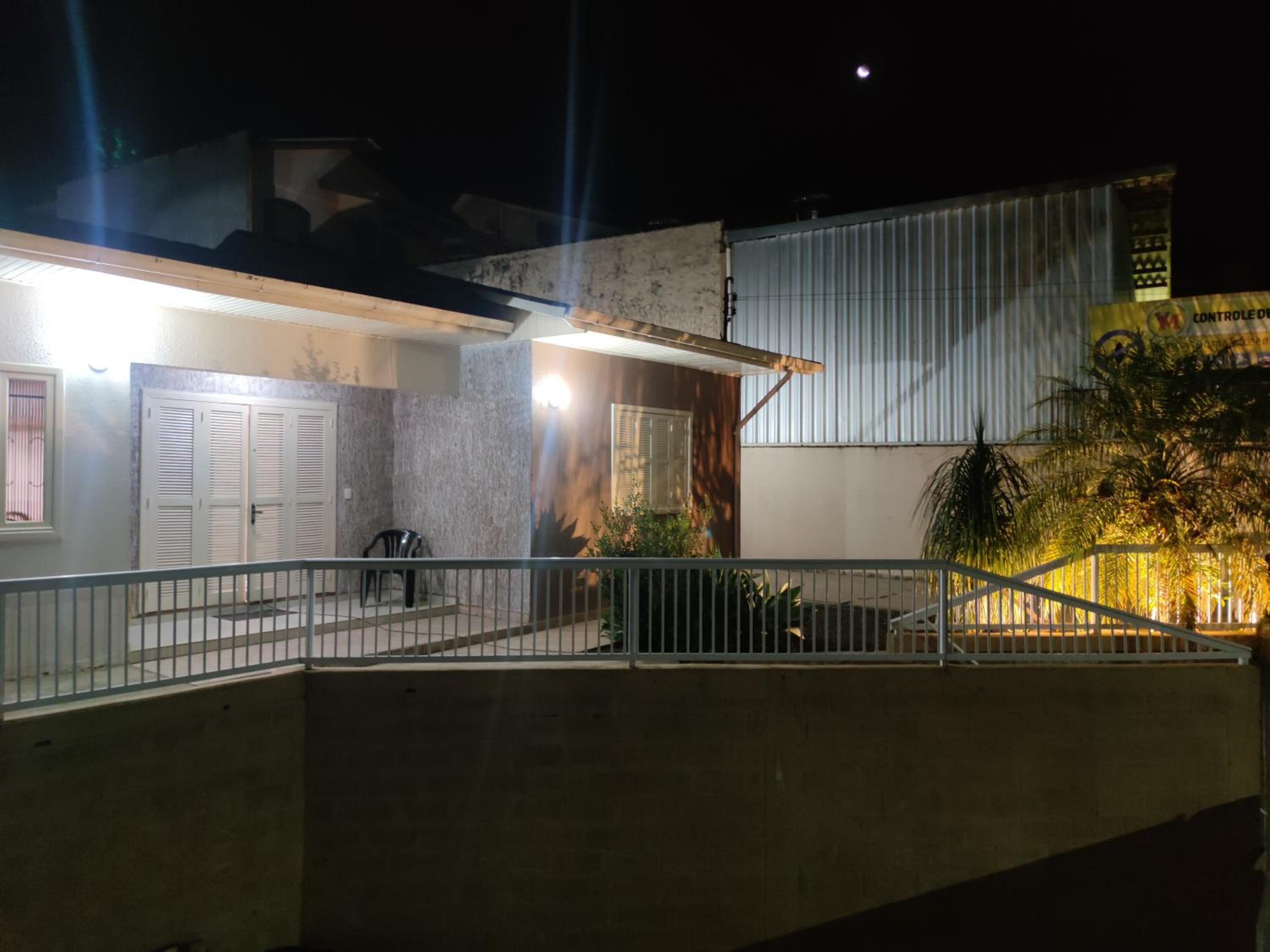Recanto Arvoredo casa 3 quartos piscina garagem e NF para 12 hospedes