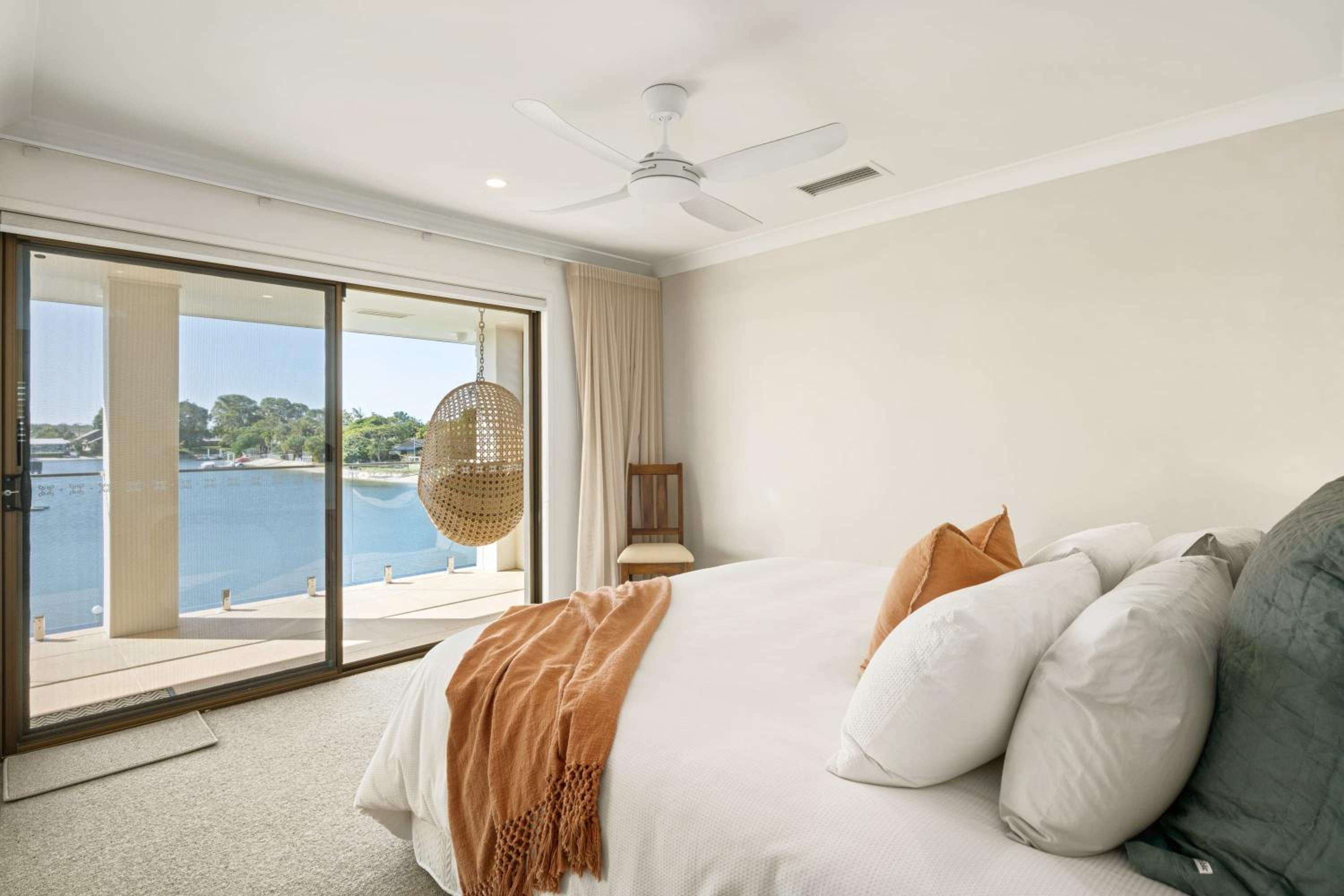 Waterfront Bliss on Maroochydore Canal