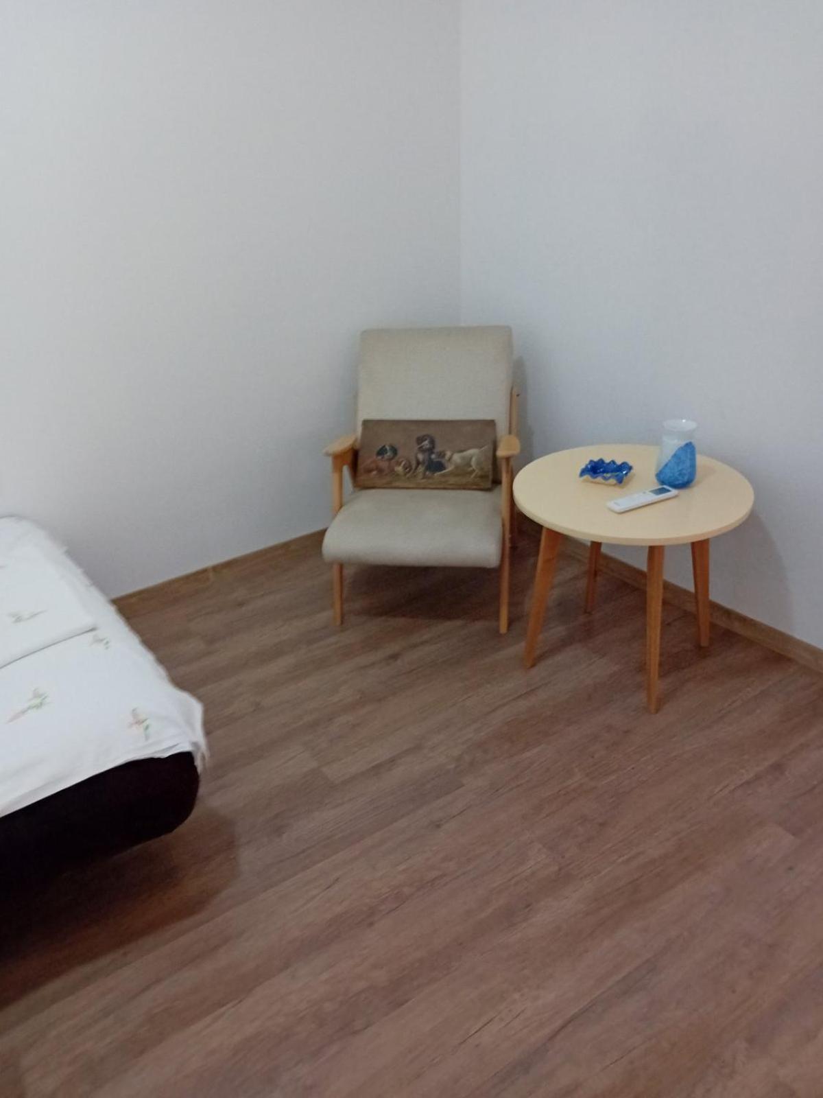 Apartman kanli kula