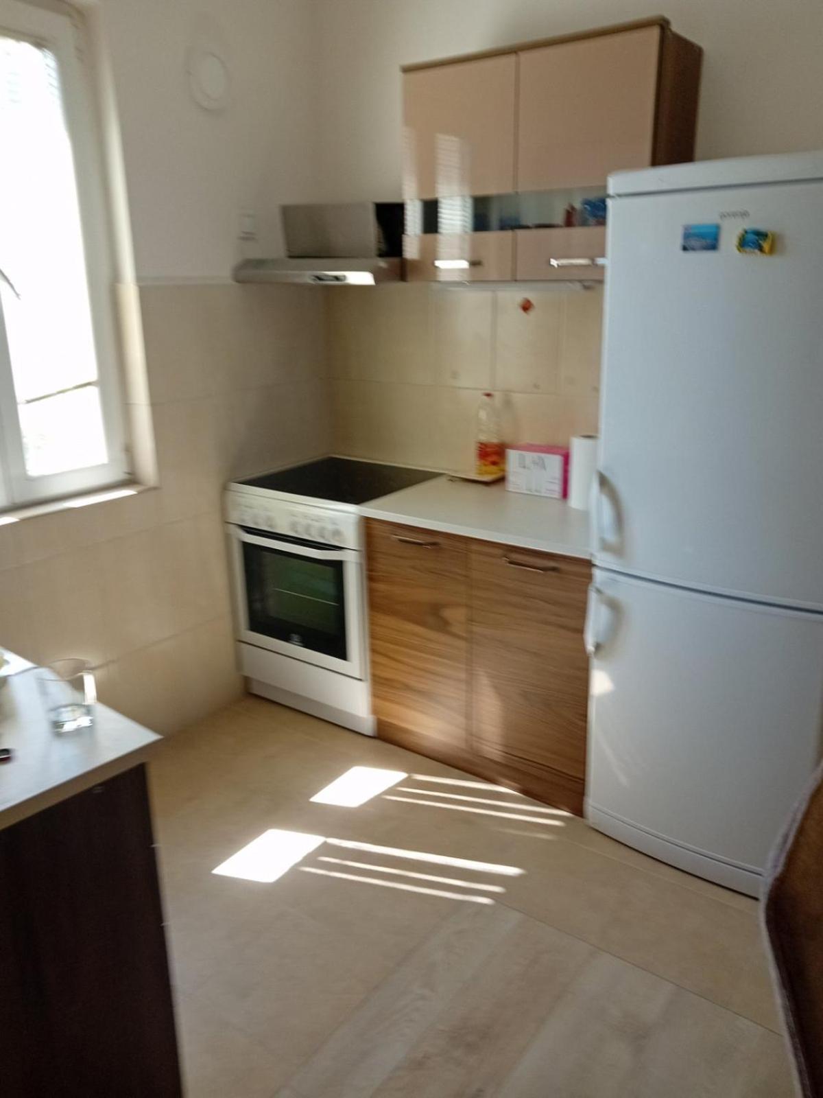 Apartman kanli kula