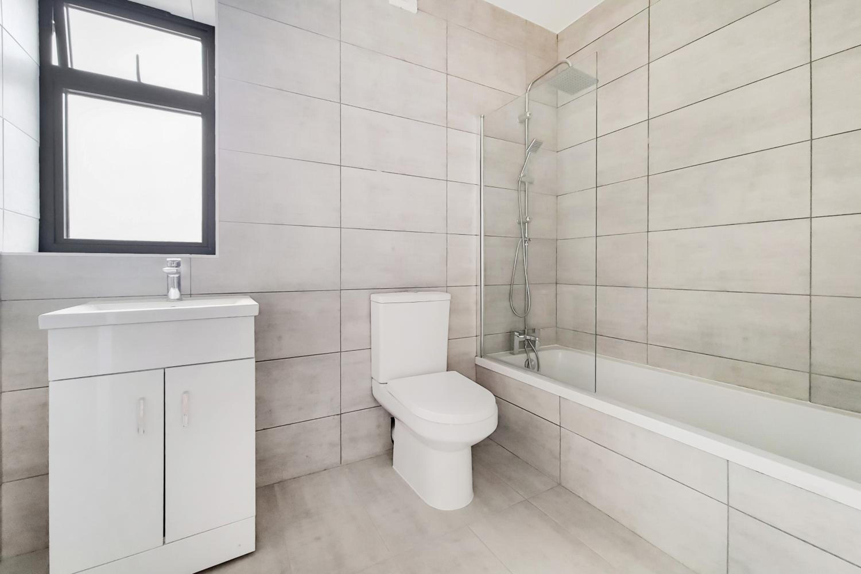 Penthouse Studio Apt with Private rooftop terrace