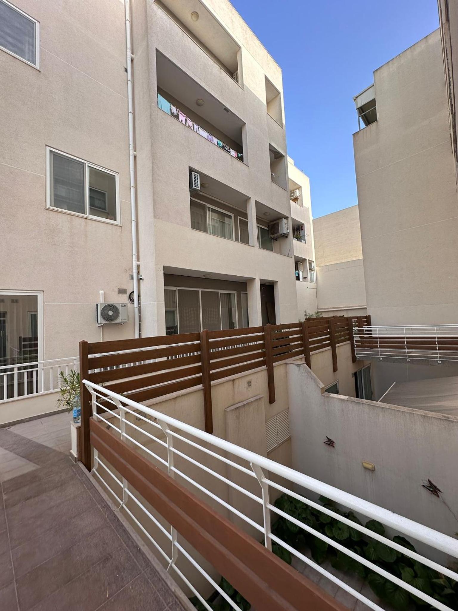 Gardinia court Ghargur
