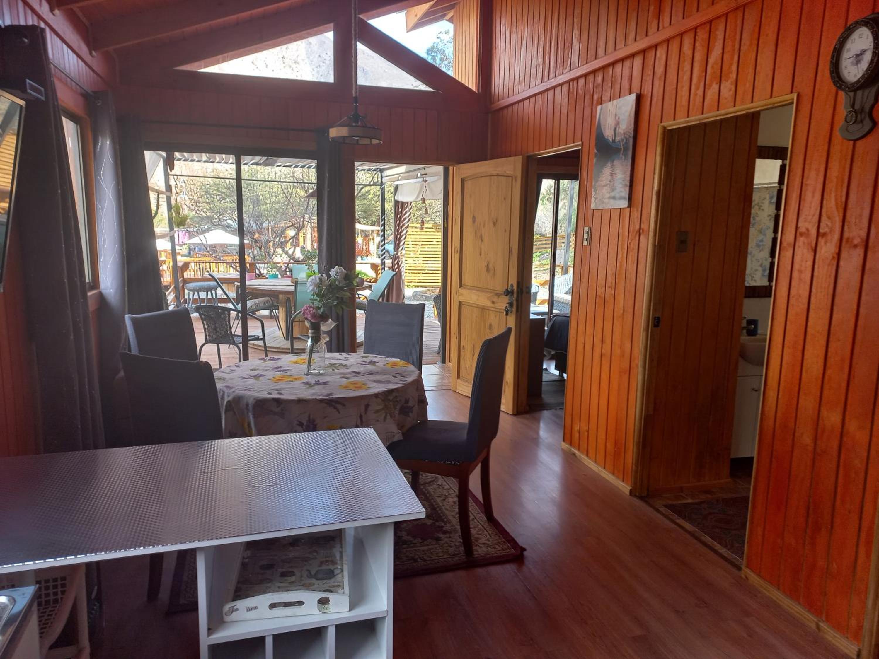 Casa Valle con Tinaja privada en Rivadavia