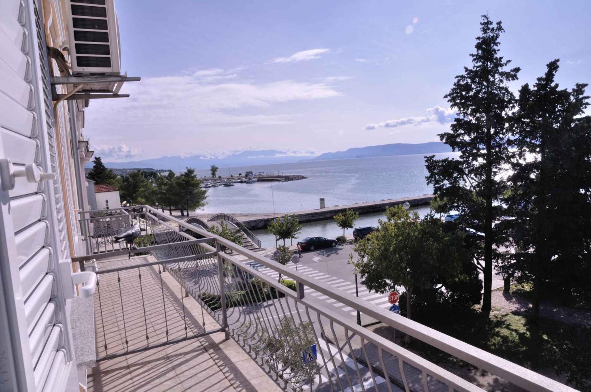Apartment in Crikvenica 50842 view 3